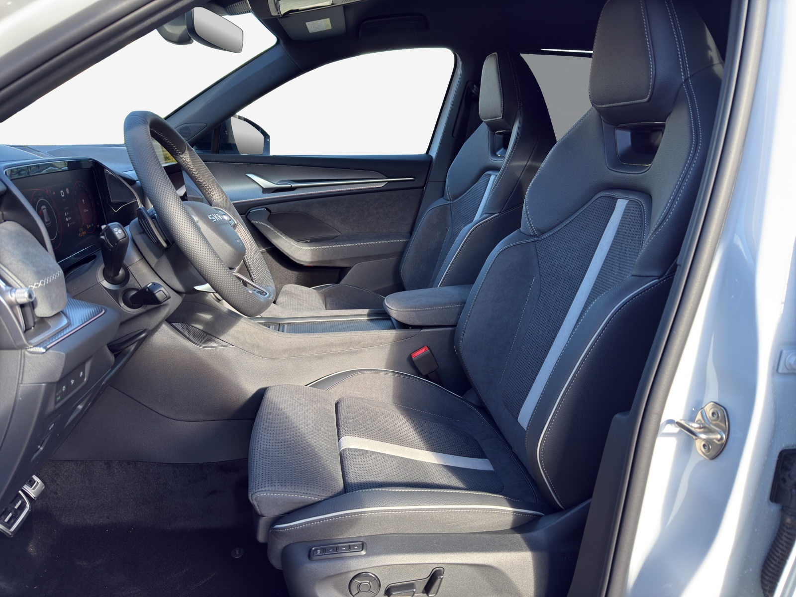SKODA Kodiaq 2.0 TSI Sportline 4x4-image-7