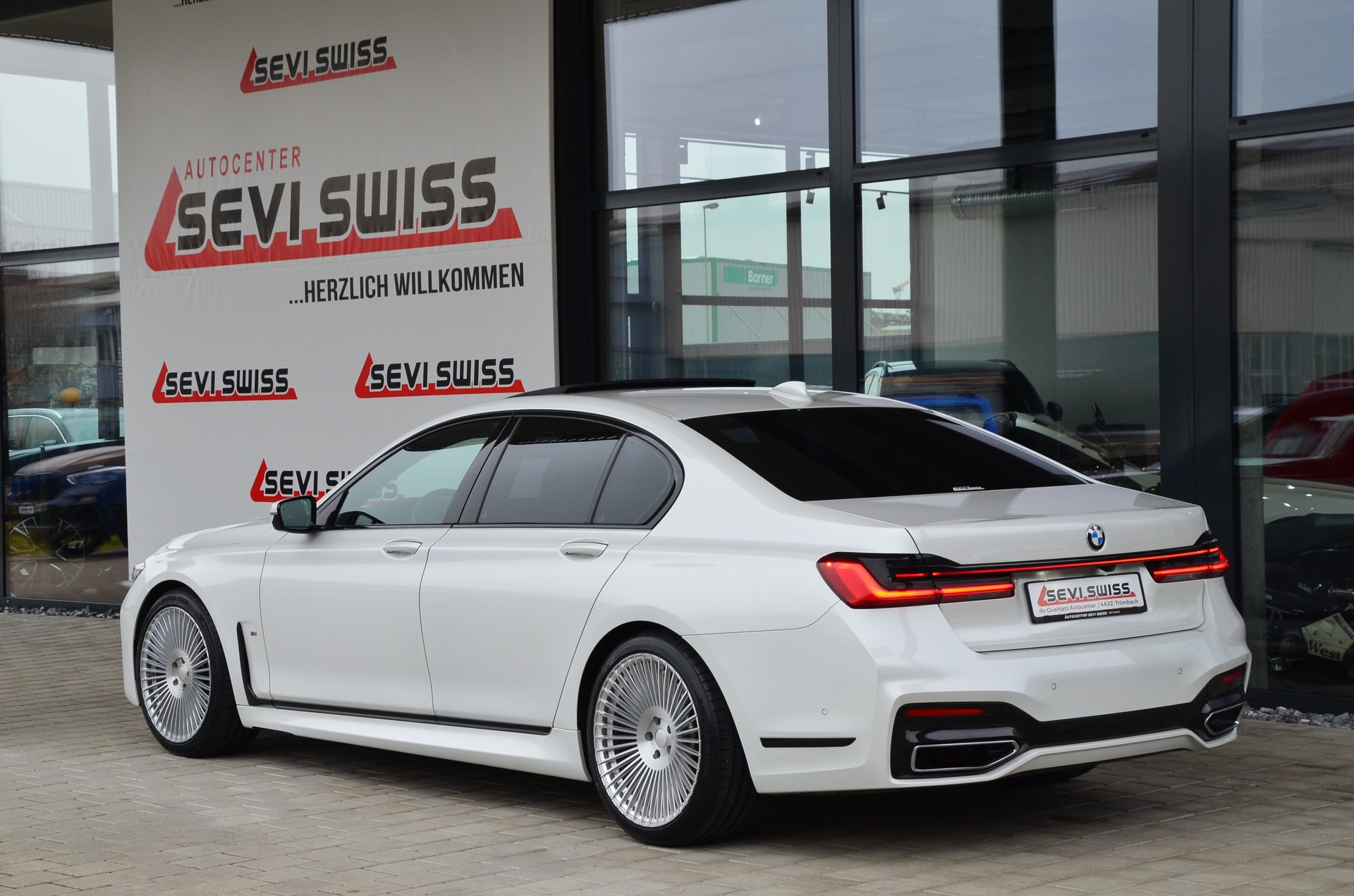 BMW 730d xDrive 48V M Sport Steptronic*Frisch ab MFK,1 Jahr oder 20'000km Garantie auf Motor und Getriebe*-image-5