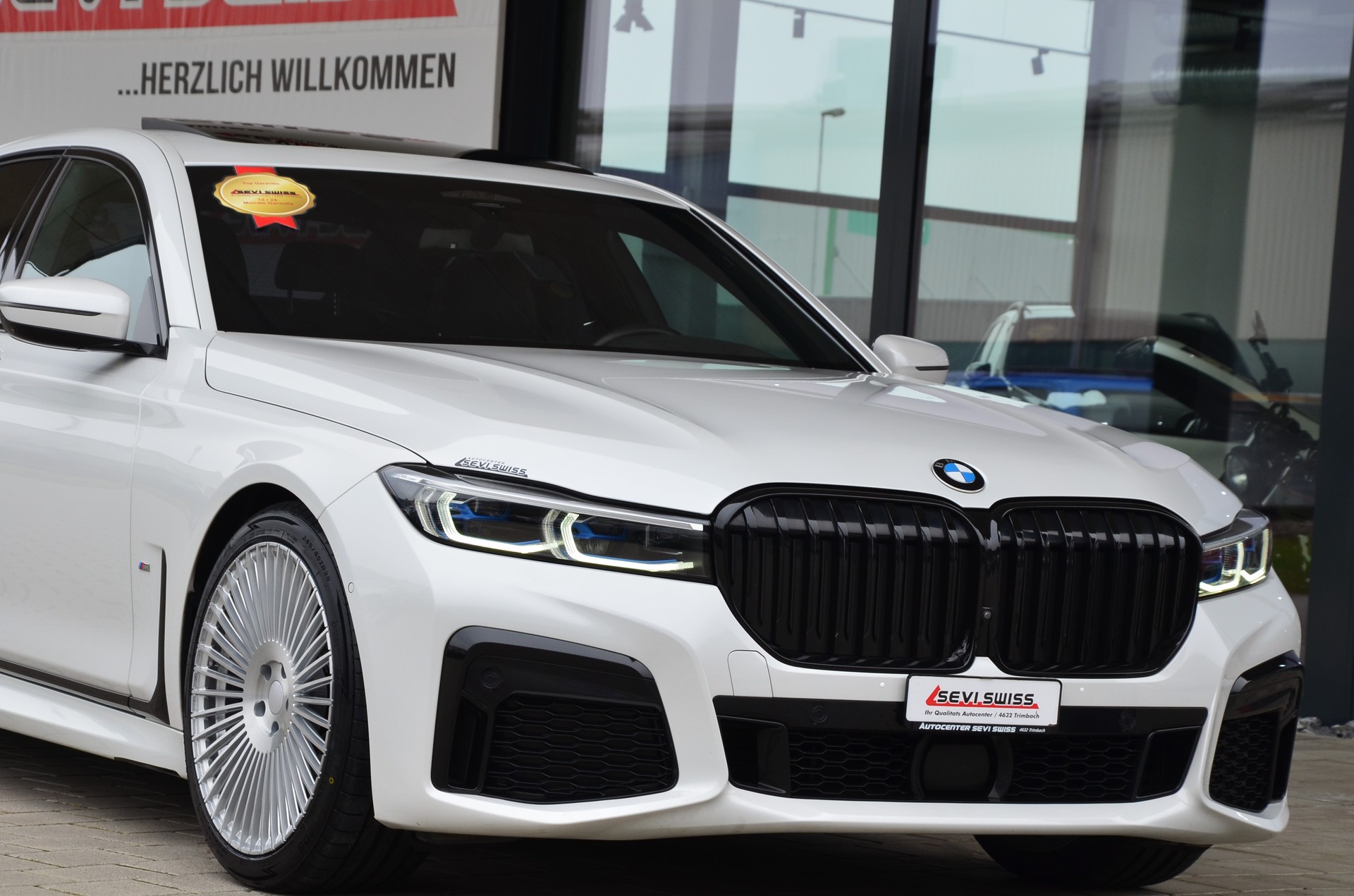 BMW 730d xDrive 48V M Sport Steptronic*Frisch ab MFK,1 Jahr oder 20'000km Garantie auf Motor und Getriebe*-image-1