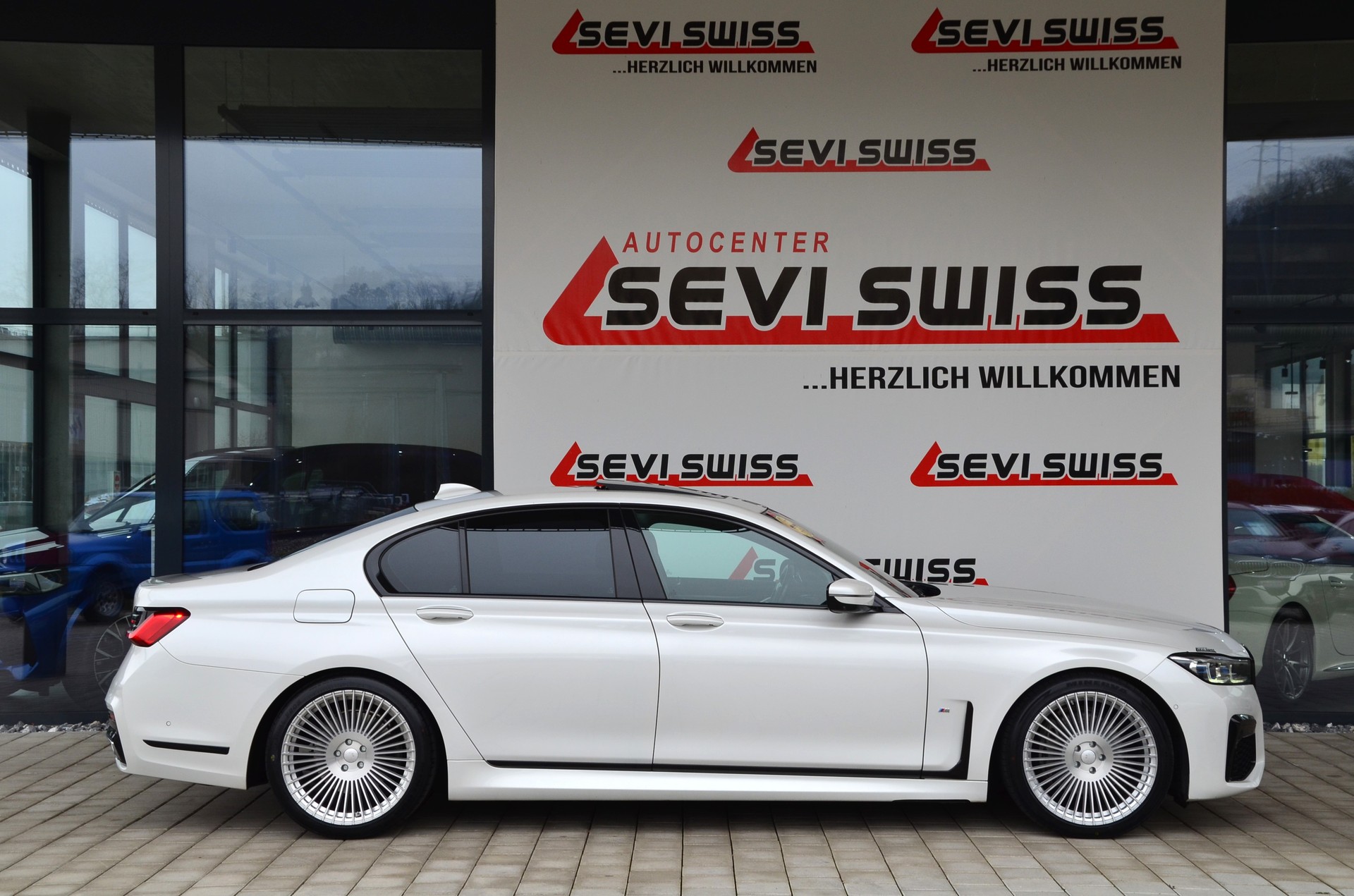 BMW 730d xDrive 48V M Sport Steptronic*Frisch ab MFK,1 Jahr oder 20'000km Garantie auf Motor und Getriebe*-image-2