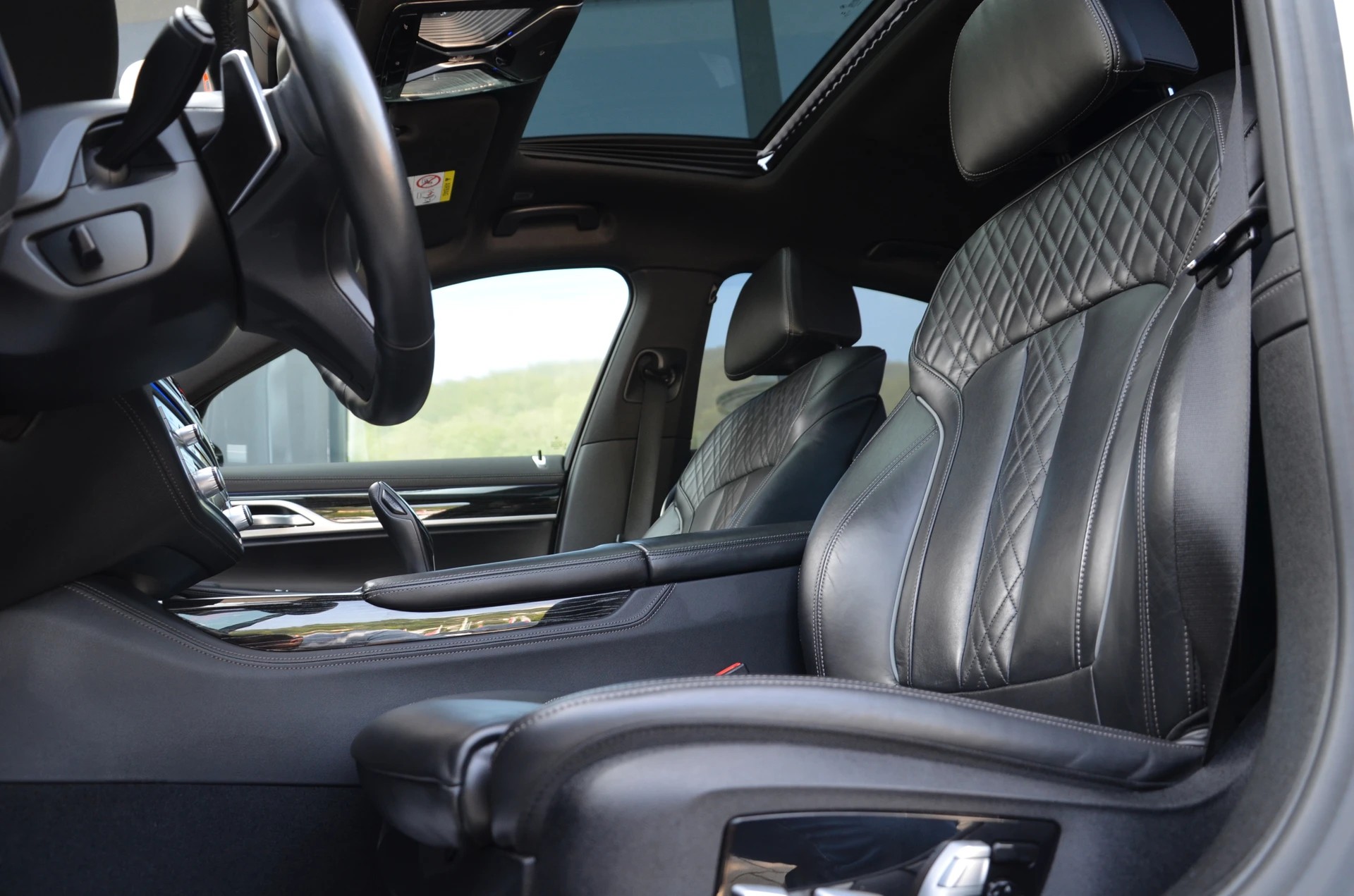 BMW 730d xDrive 48V M Sport Steptronic*Frisch ab MFK,1 Jahr oder 20'000km Garantie auf Motor und Getriebe*-image-10