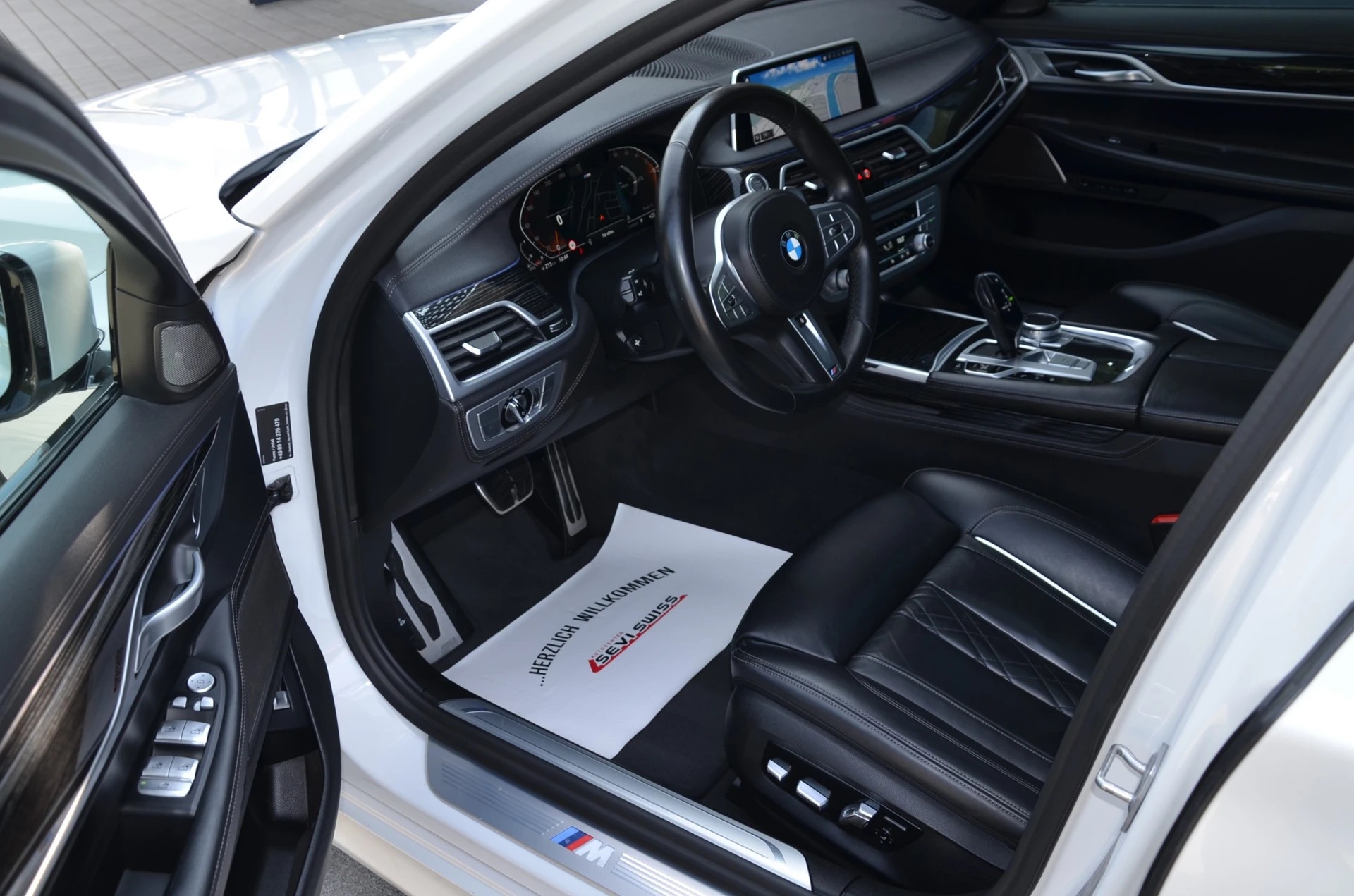 BMW 730d xDrive 48V M Sport Steptronic*Frisch ab MFK,1 Jahr oder 20'000km Garantie auf Motor und Getriebe*-image-9