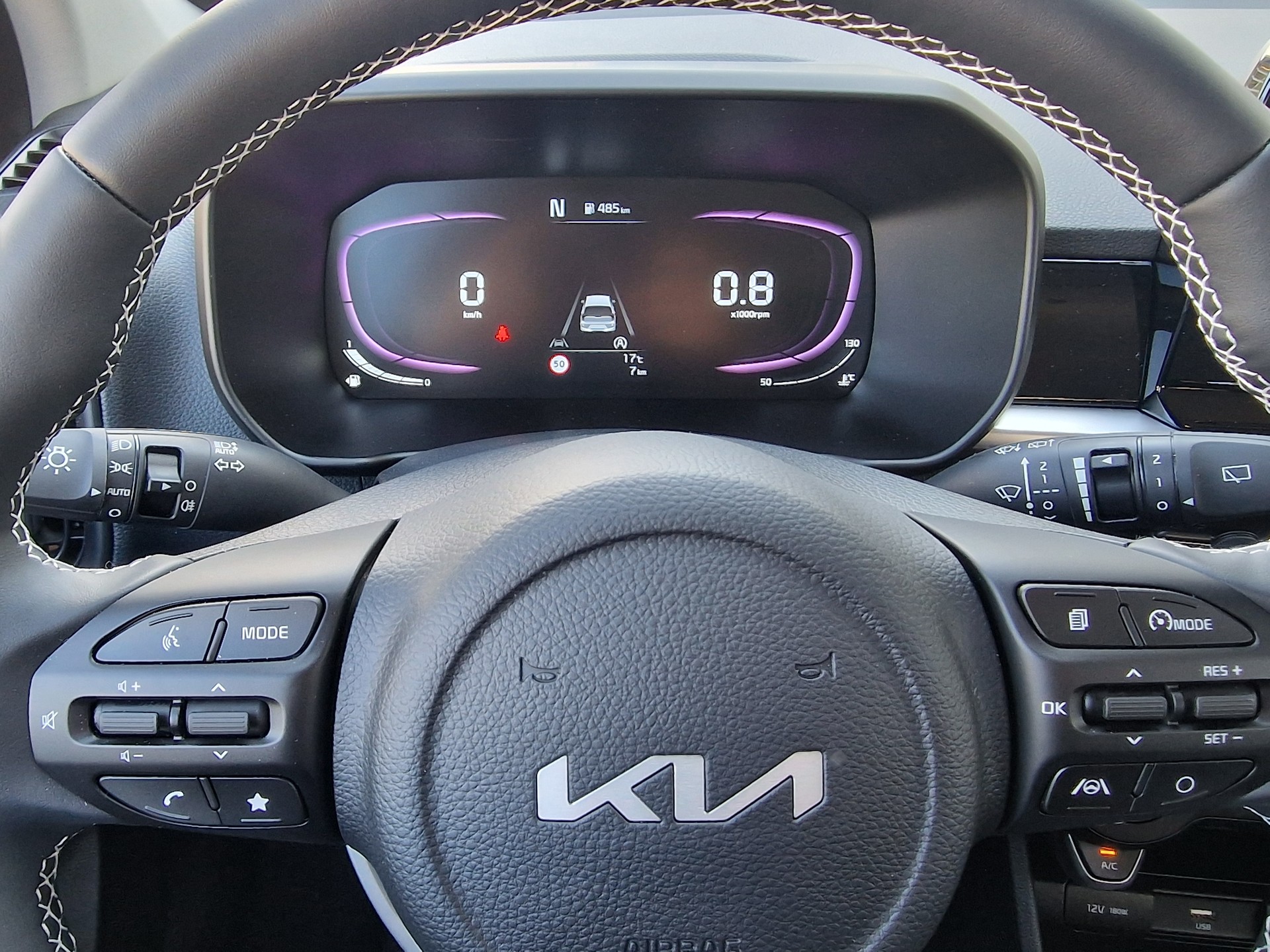 KIA Picanto 1.0 GDi First Edition Automatic-image-9