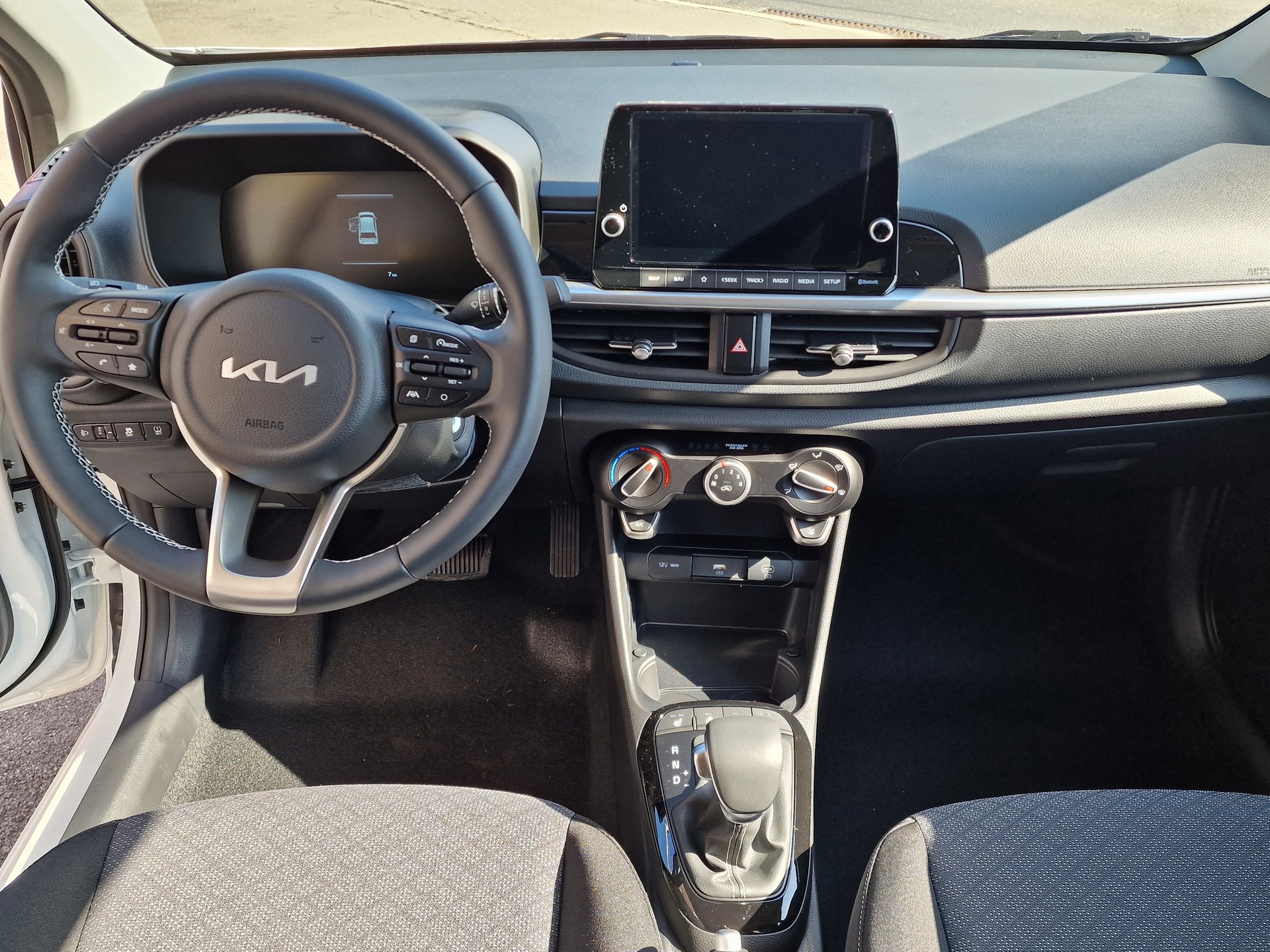 KIA Picanto 1.0 GDi First Edition Automatic-image-6