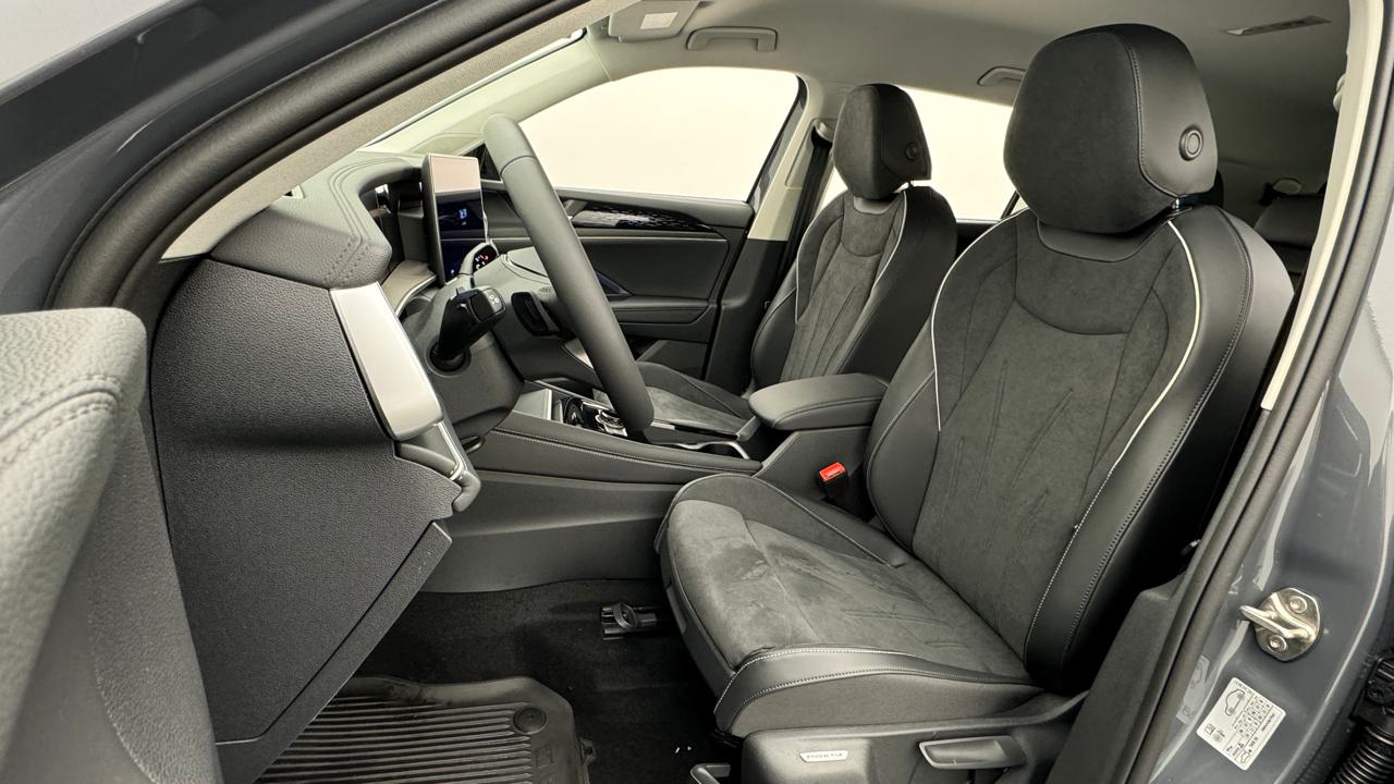 VW Tayron 2.0 TDI SCR Elegance 4Motion DSG-image-4