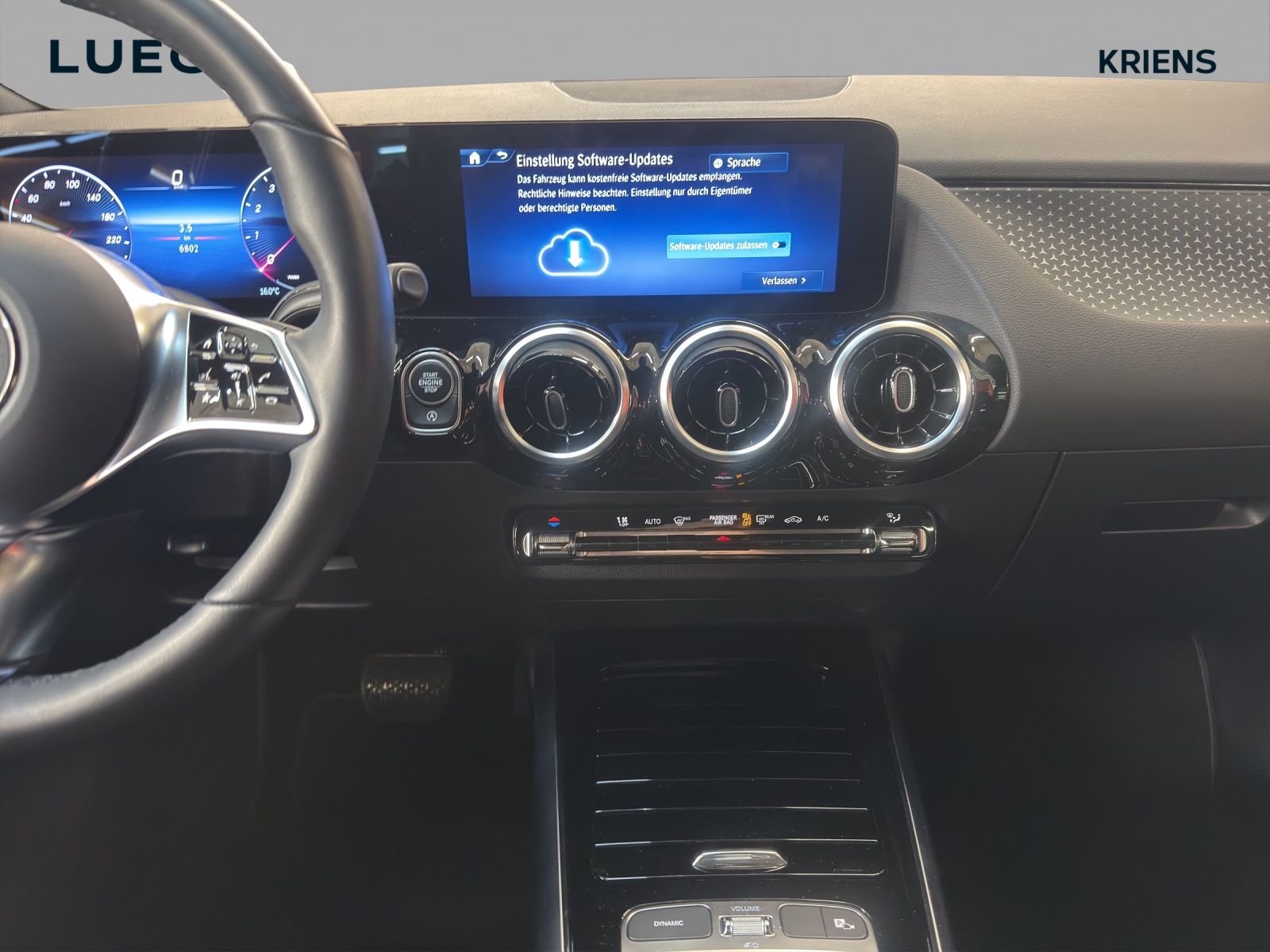 MERCEDES-BENZ B 200 - Progressive / AHK / Rückfahrkamera / Sitzkomfort-Paket-image-11