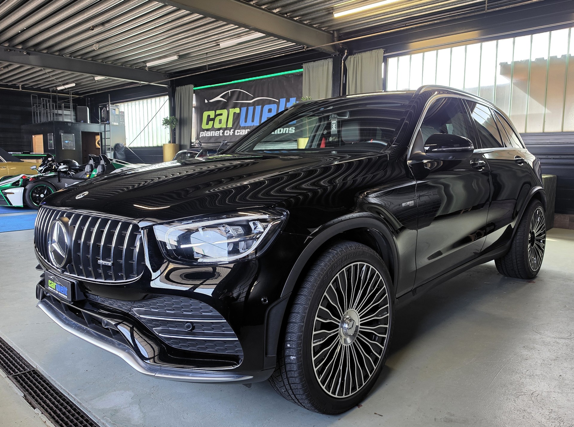 MERCEDES-BENZ GLC 43 AMG 4Matic 9G-Tronic-image-7