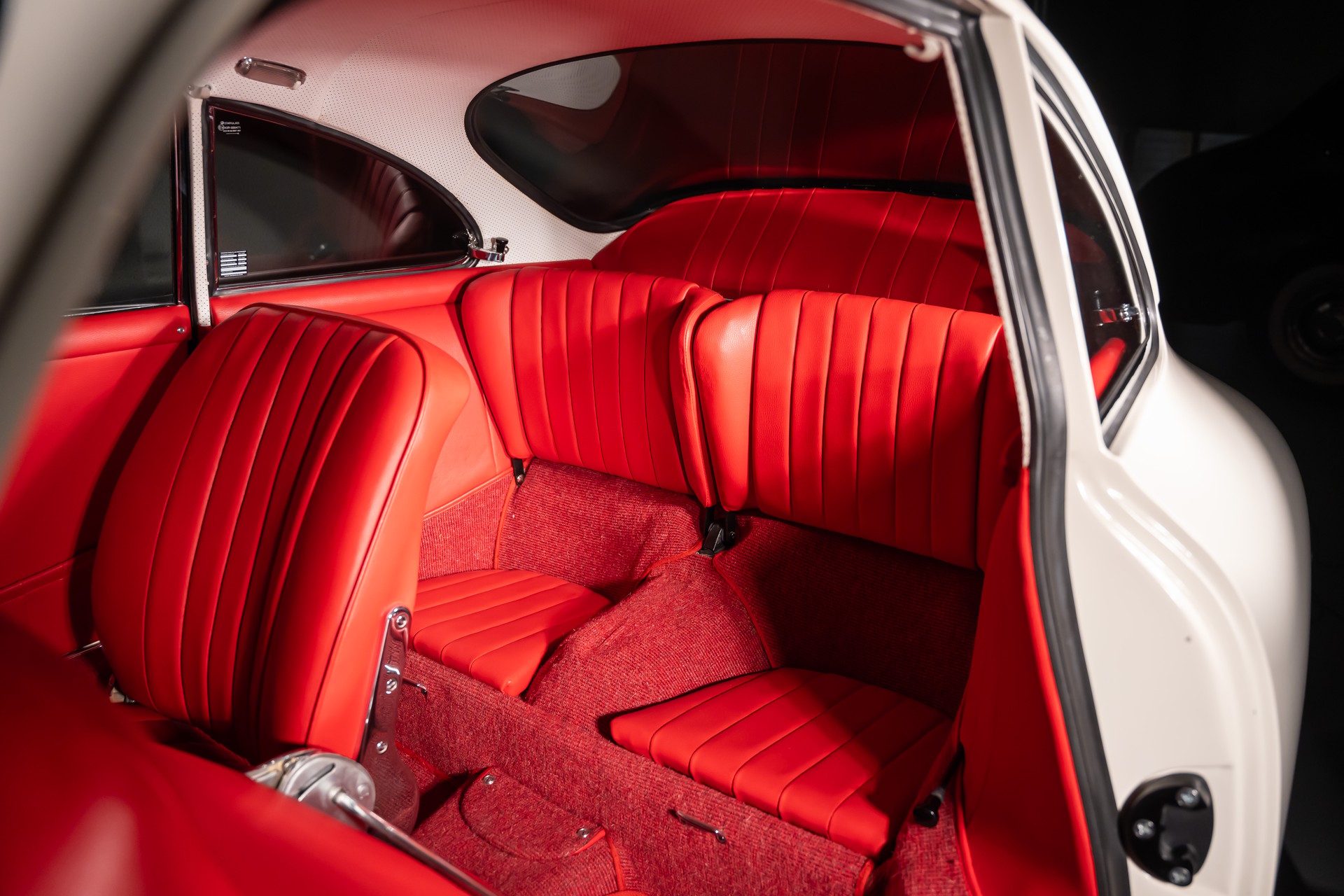 PORSCHE 356 BT6-image-16