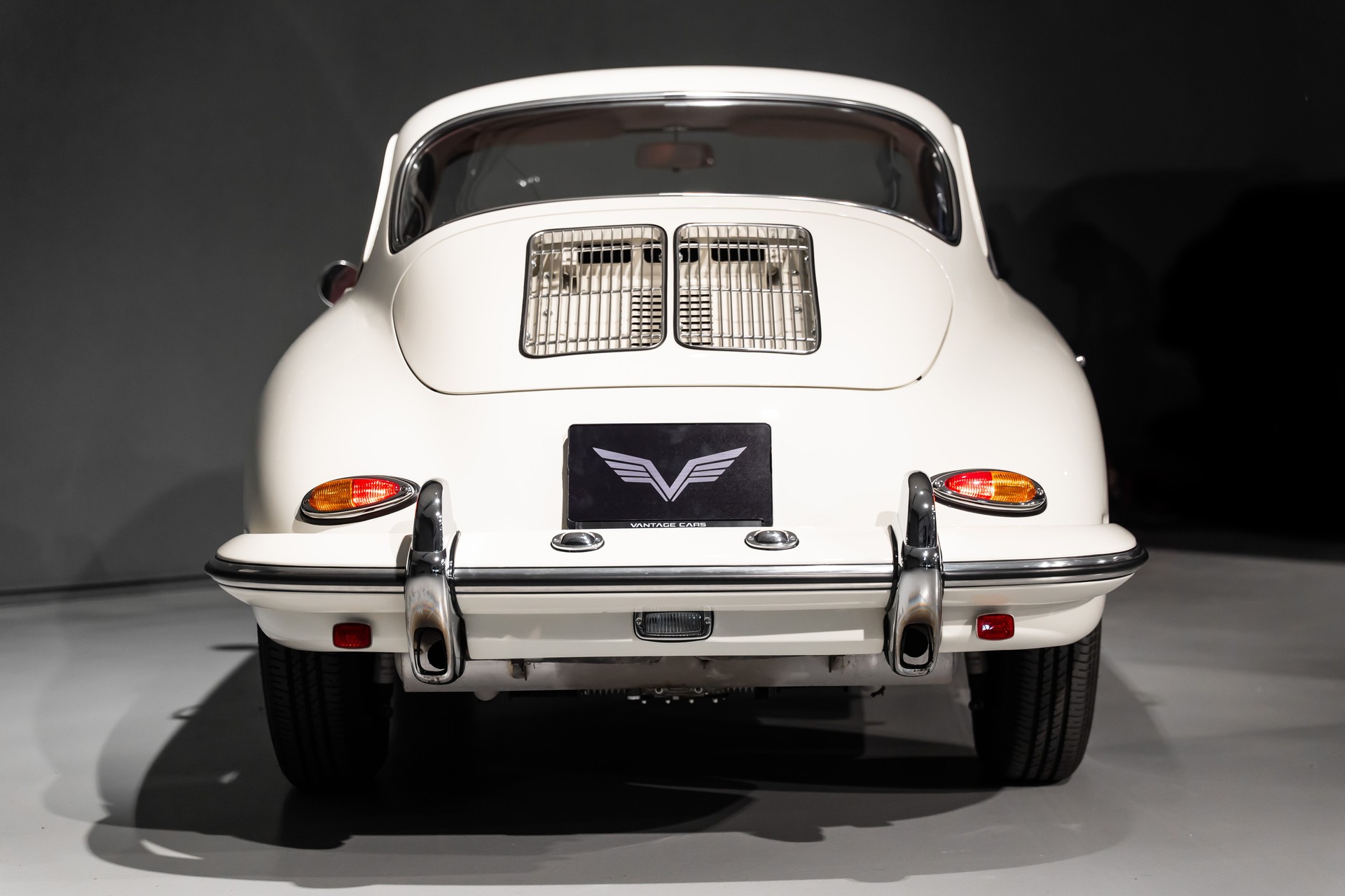 PORSCHE 356 BT6-image-8