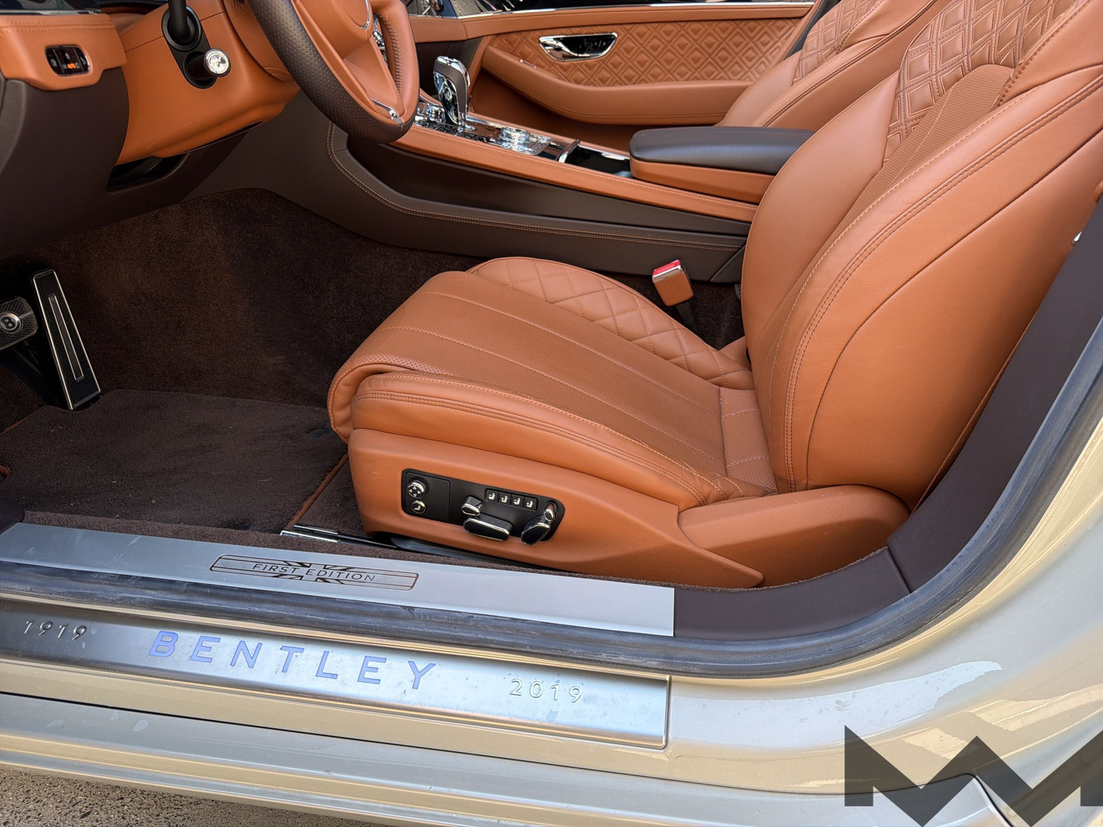 BENTLEY Continental GTC 6.0 W12-image-9