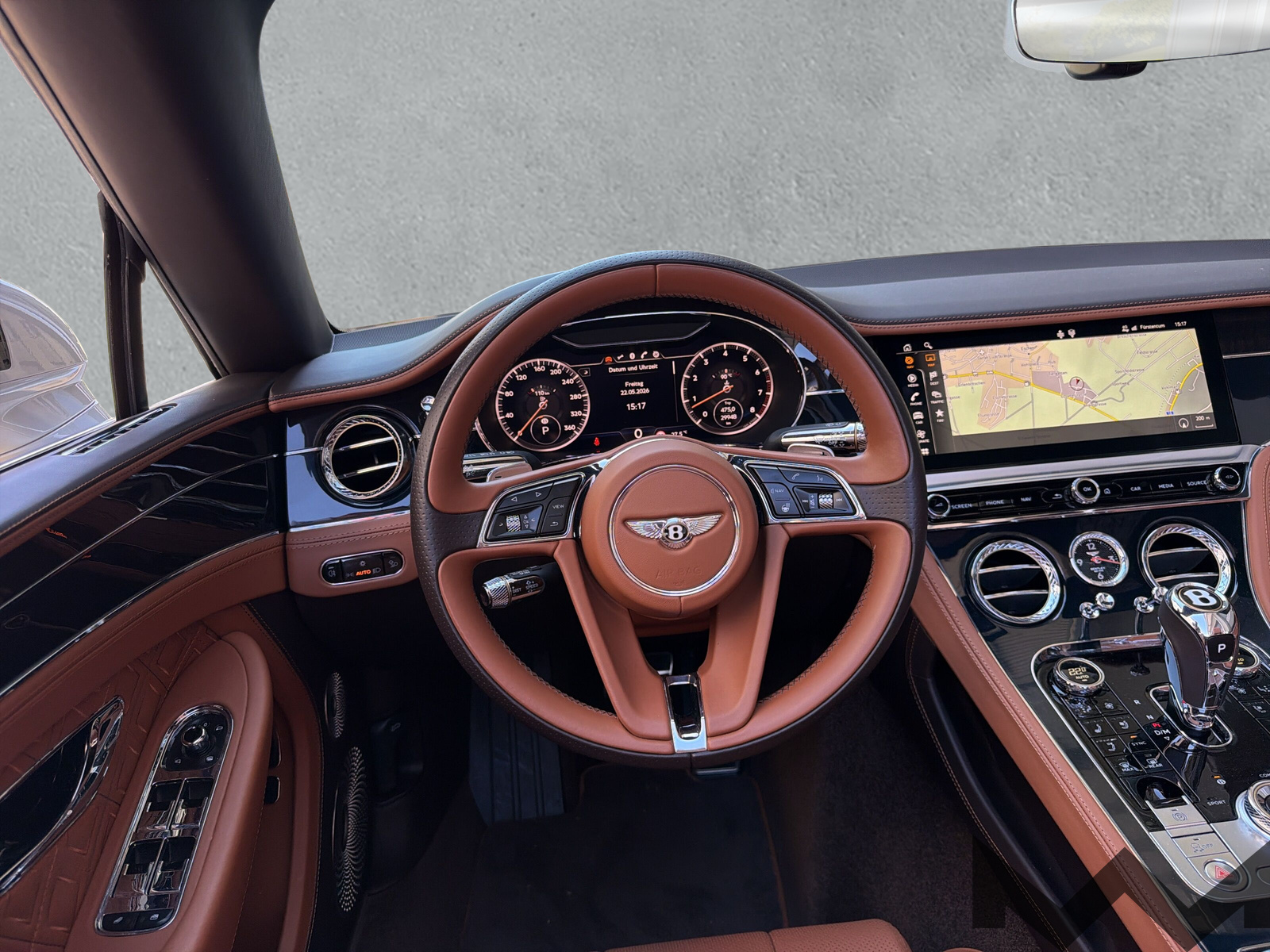 BENTLEY Continental GTC 6.0 W12-image-15