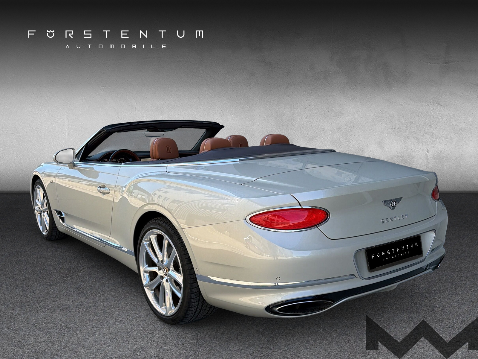 BENTLEY Continental GTC 6.0 W12-showroom-element-2