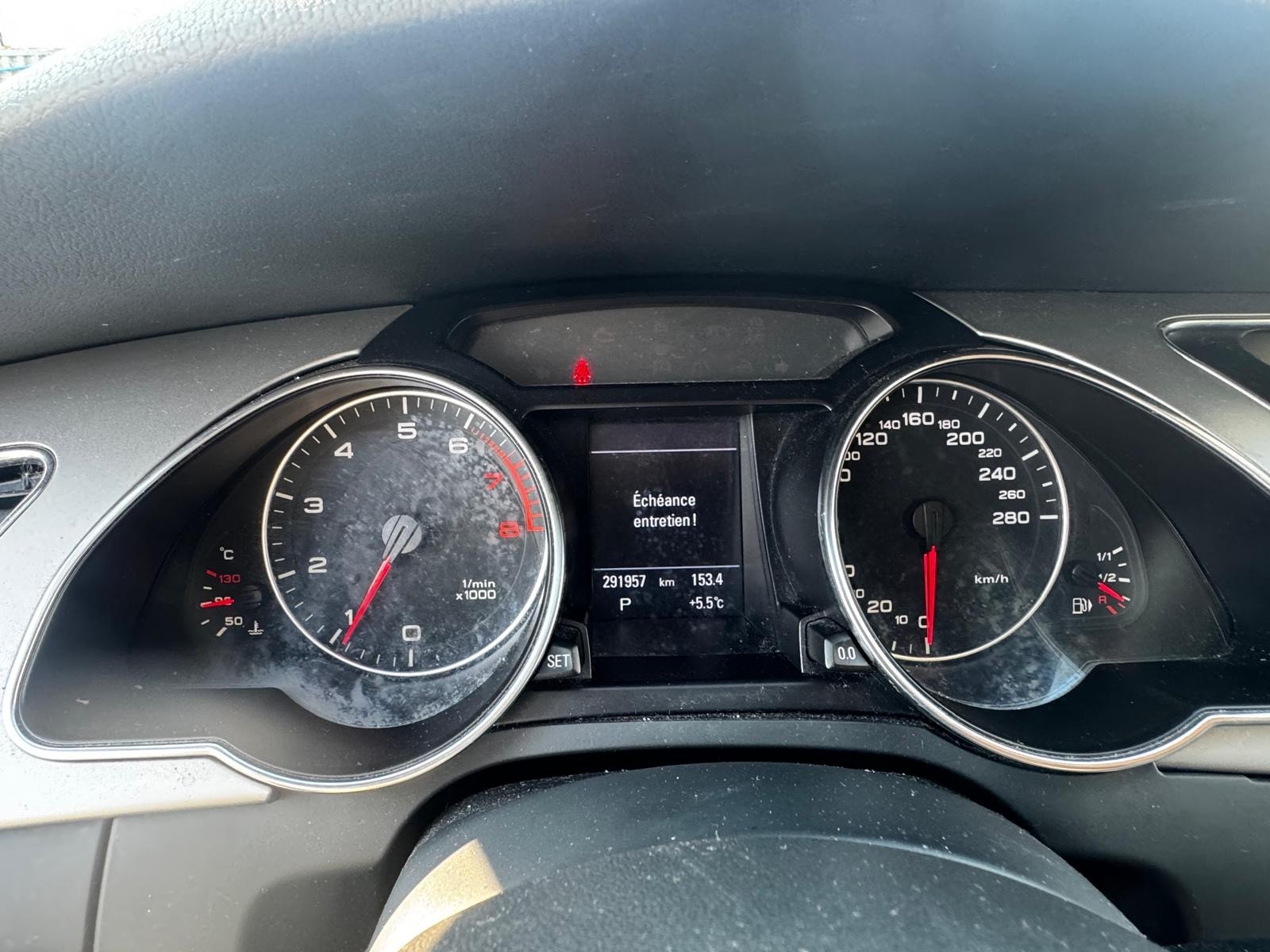 AUDI A5 Sportback 2.0 TFSI quattro S-tronic-image-9