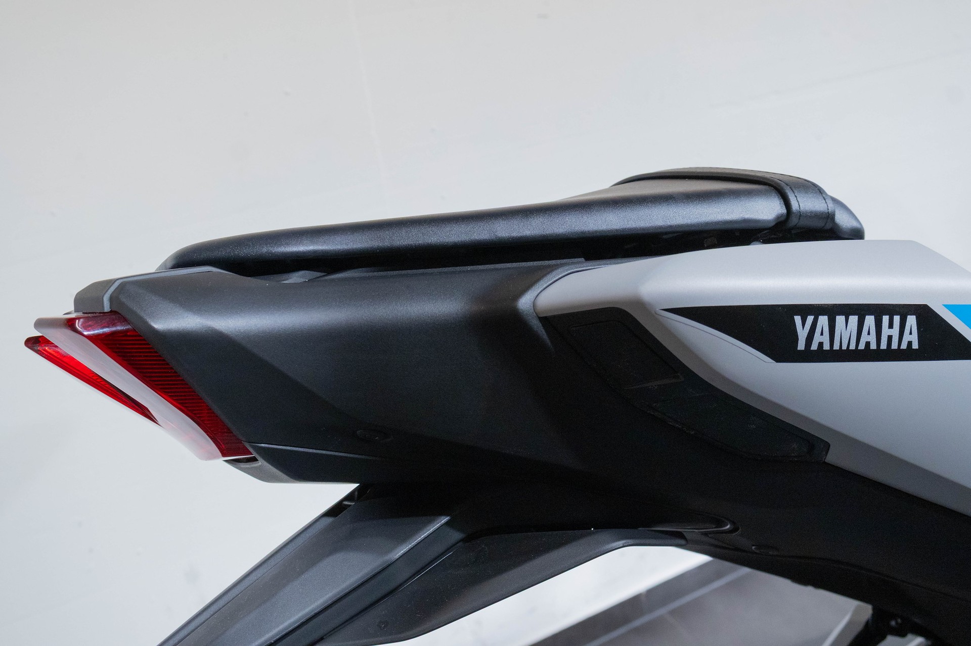 YAMAHA MT-03-image-13