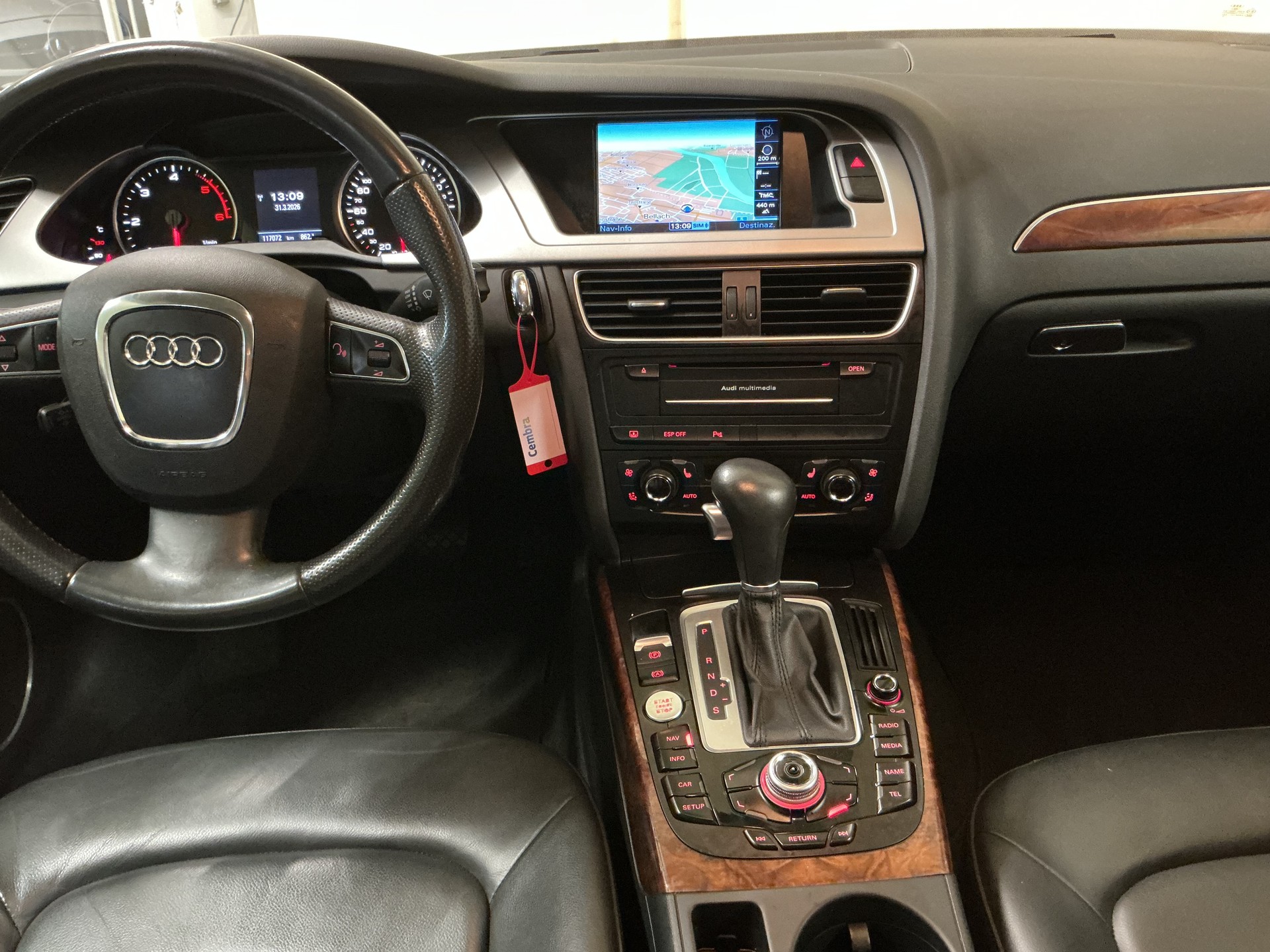 AUDI A4 Limousine 3.0 TDI quattro tiptronic-image-11