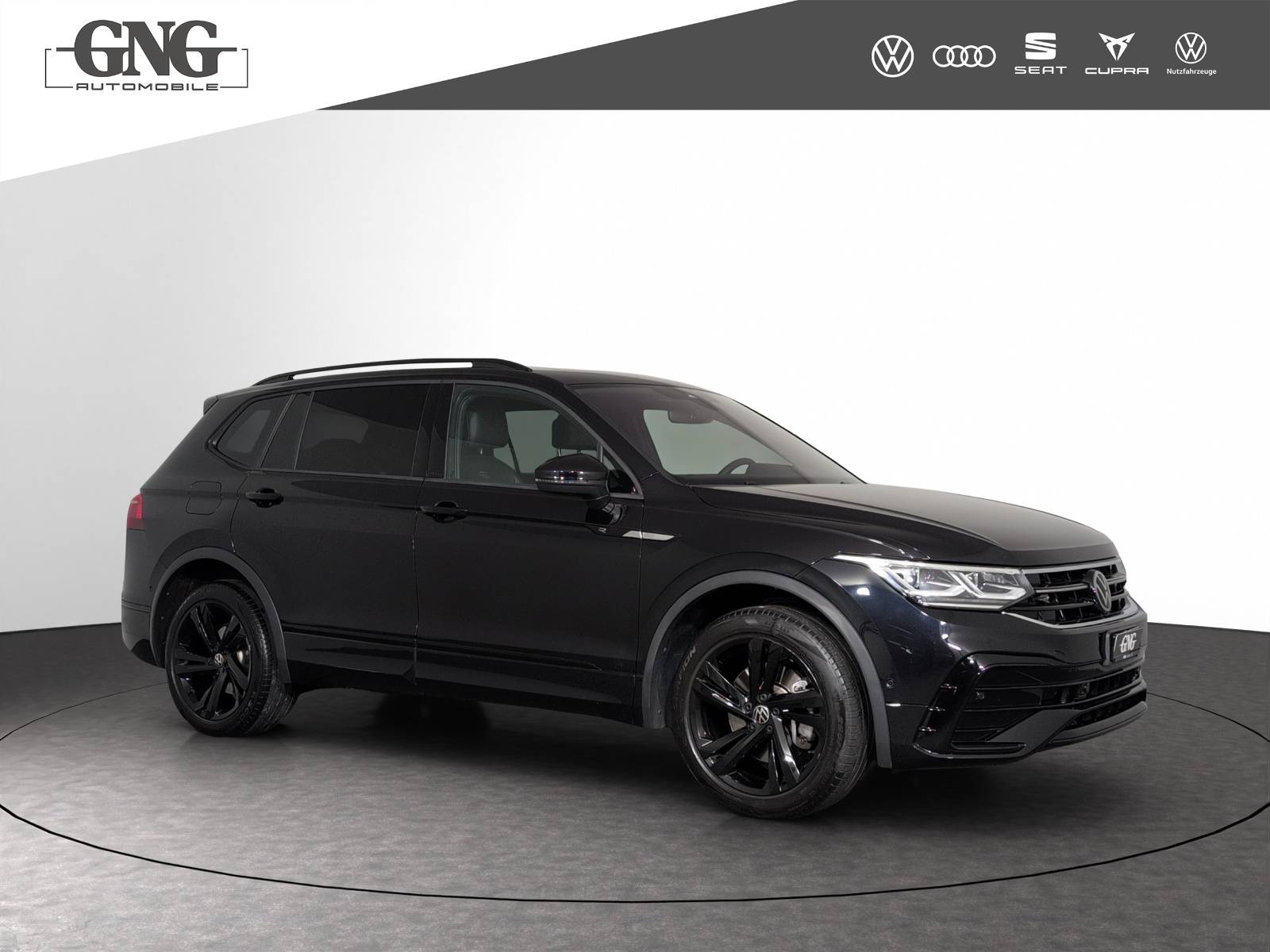VW Tiguan Allspace 2.0TSI R-Line 4Motion DSG-image-3
