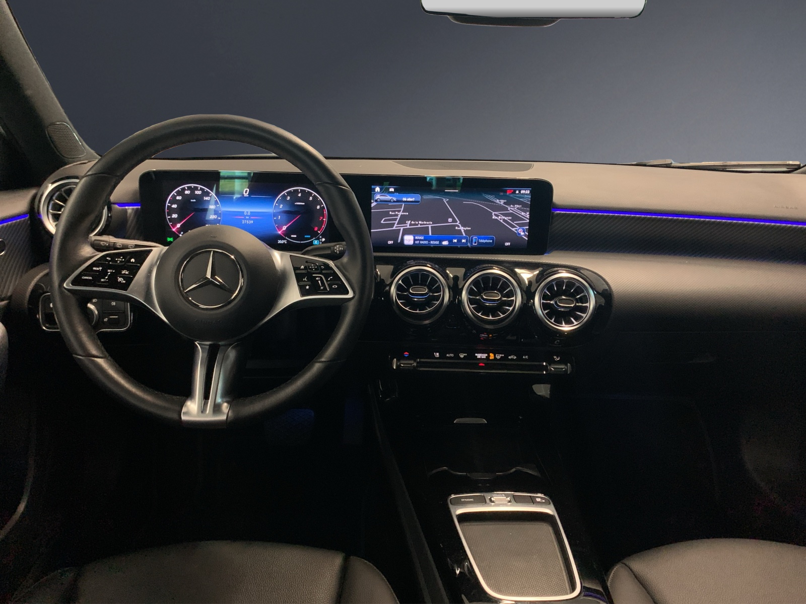 MERCEDES-BENZ A 220 4Matic 8G-DCT-image-6