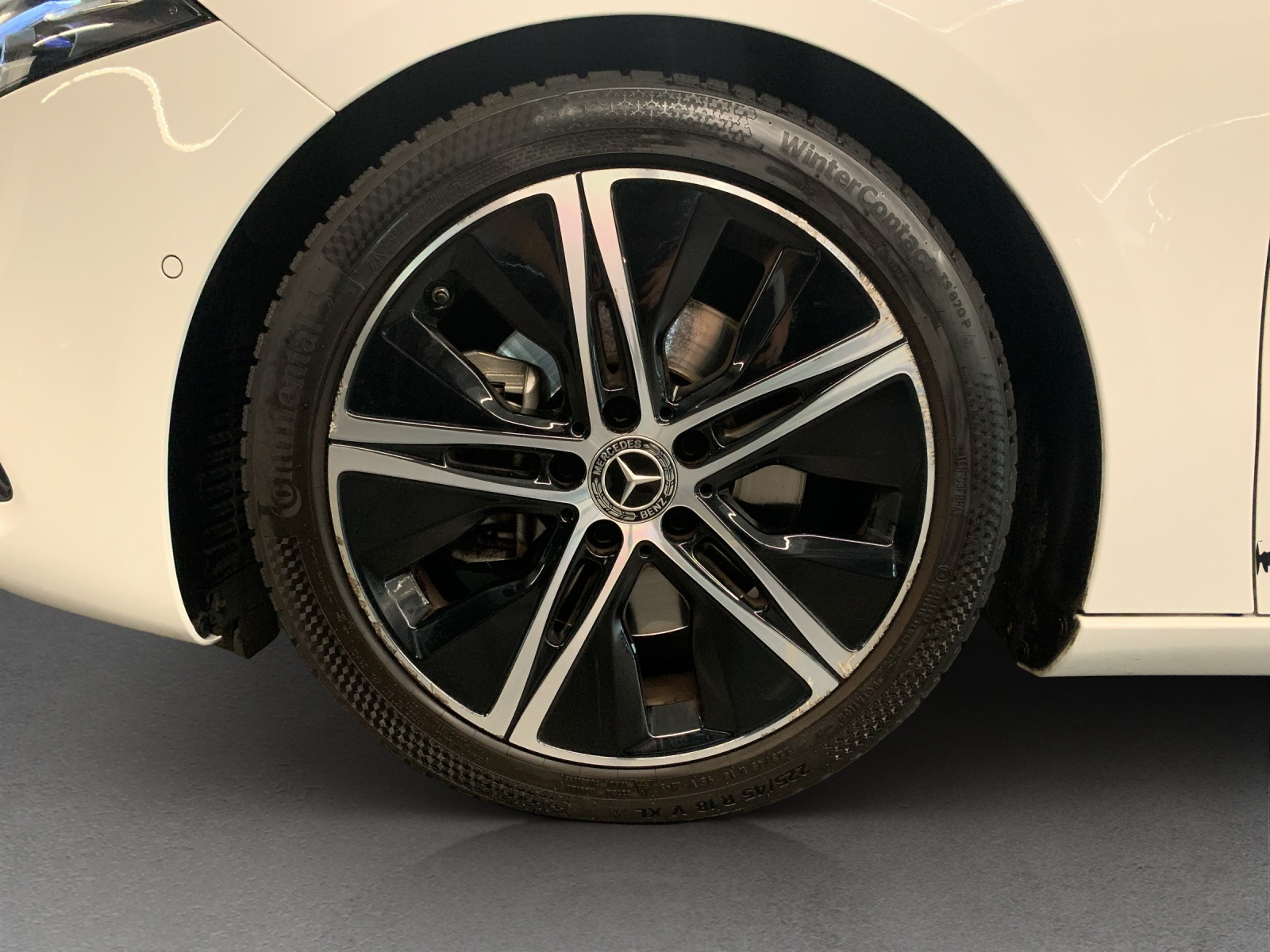 MERCEDES-BENZ A 220 4Matic 8G-DCT-image-12