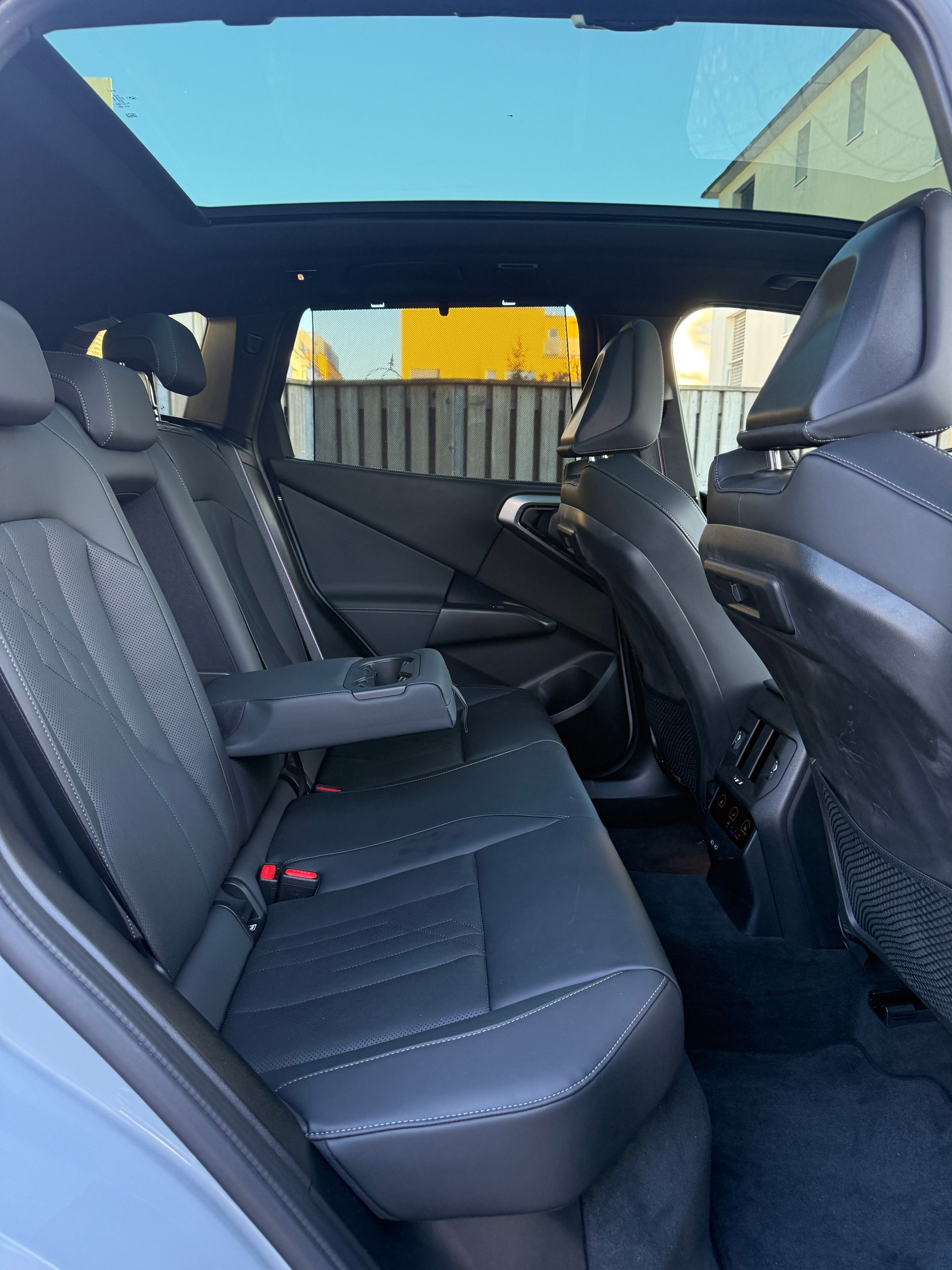 BMW X3 xDRIVE M50 48V M SPORT PRO*EL. PANORAMADACH*EL. AHK*STANDHEIZUNG*-image-28