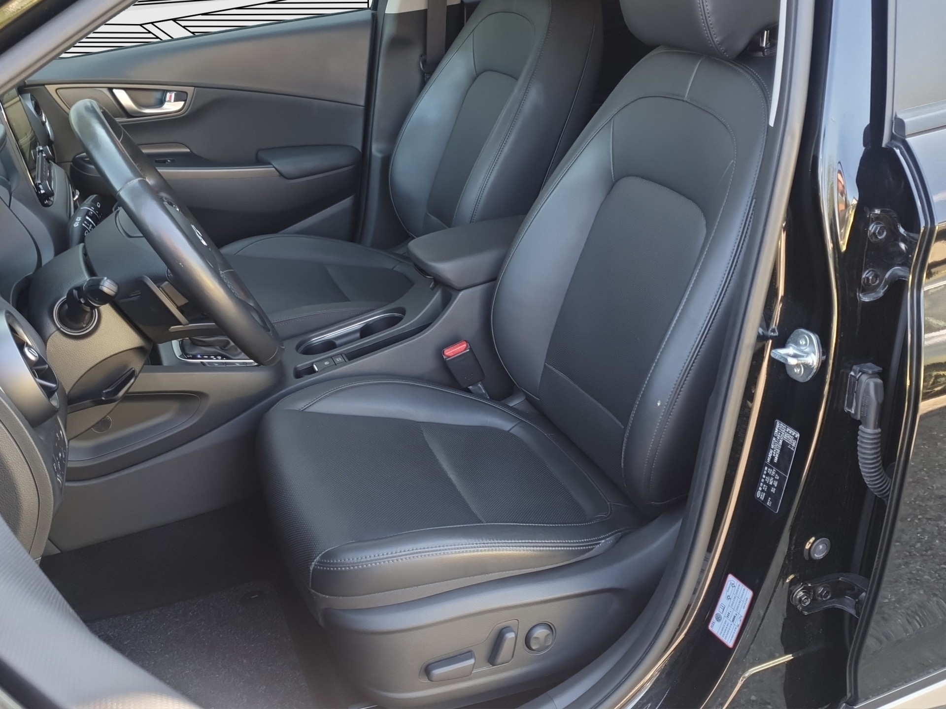 HYUNDAI Kona 1.6 GDi Hybrid Vertex Auto.-image-10