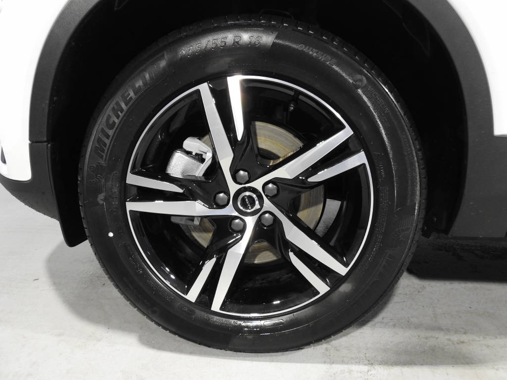 VOLVO XC40 2.0 B3 MH Core-image-12