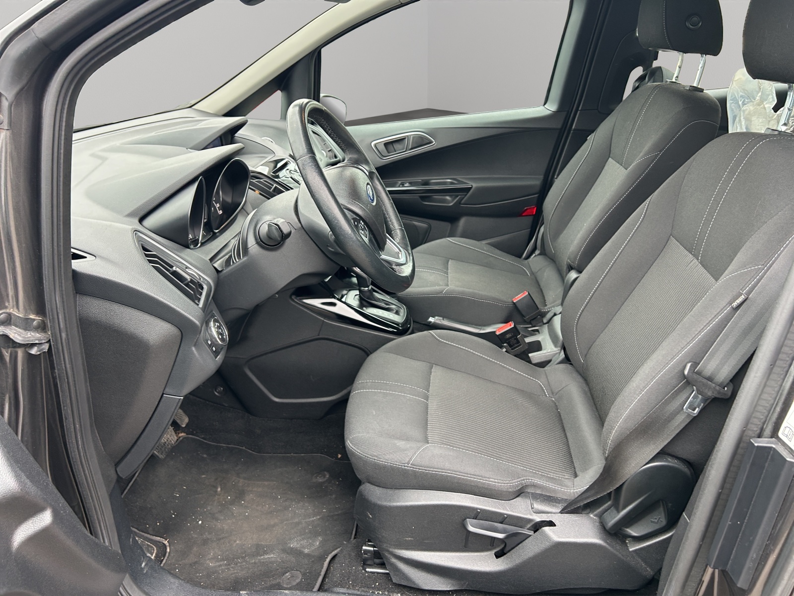 FORD B-Max 1.6 Ti-VCT Titanium PowerShift-image-9
