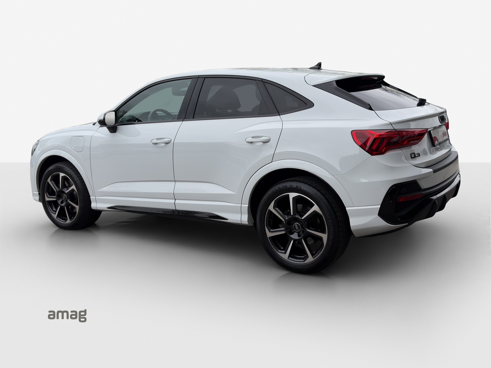 AUDI Q3 Sportback 45 TFSI e S line Attraction S-tronic-image-2