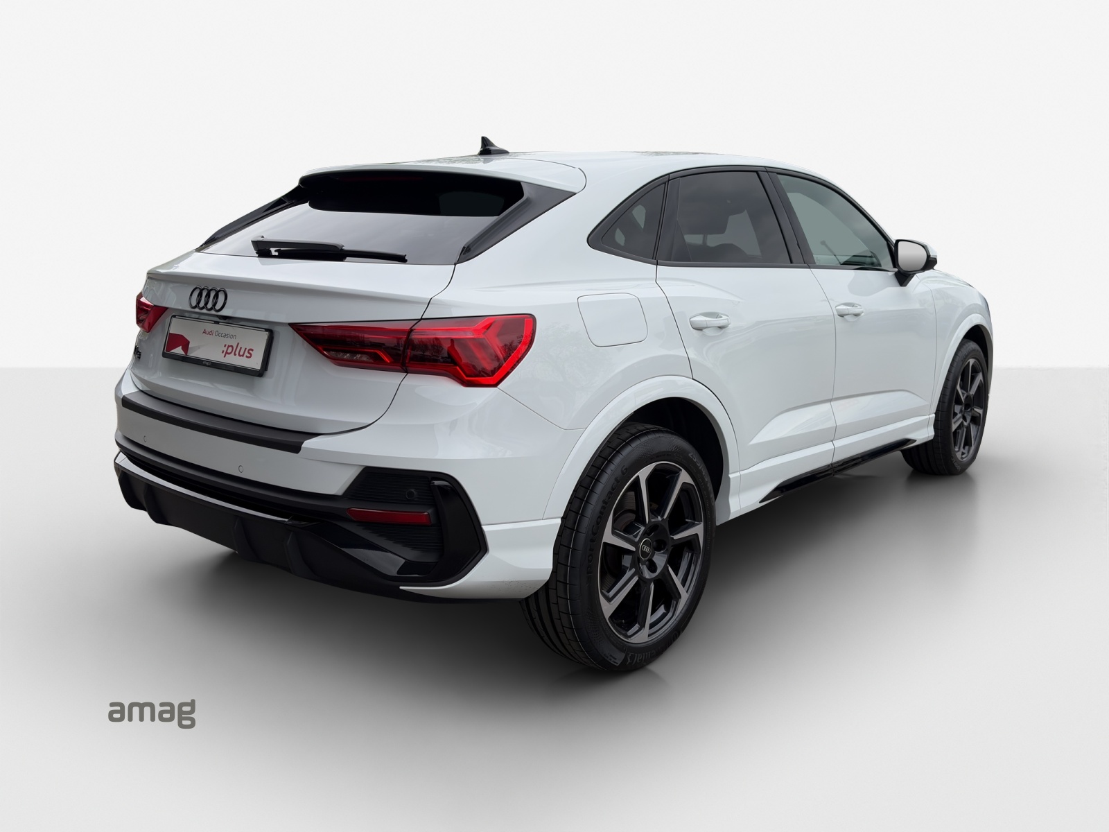 AUDI Q3 Sportback 45 TFSI e S line Attraction S-tronic-image-5
