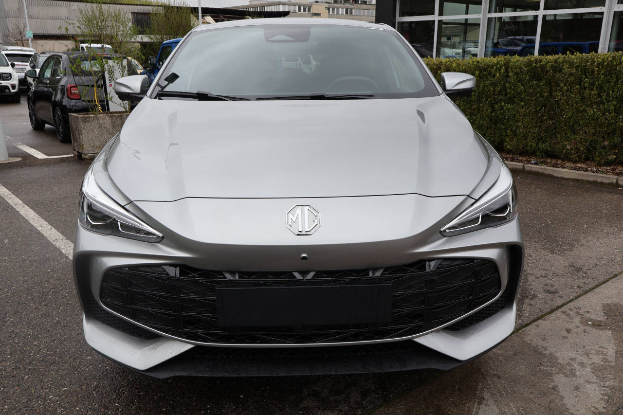 MG 3 1.5 Hybrid Luxury-image-8