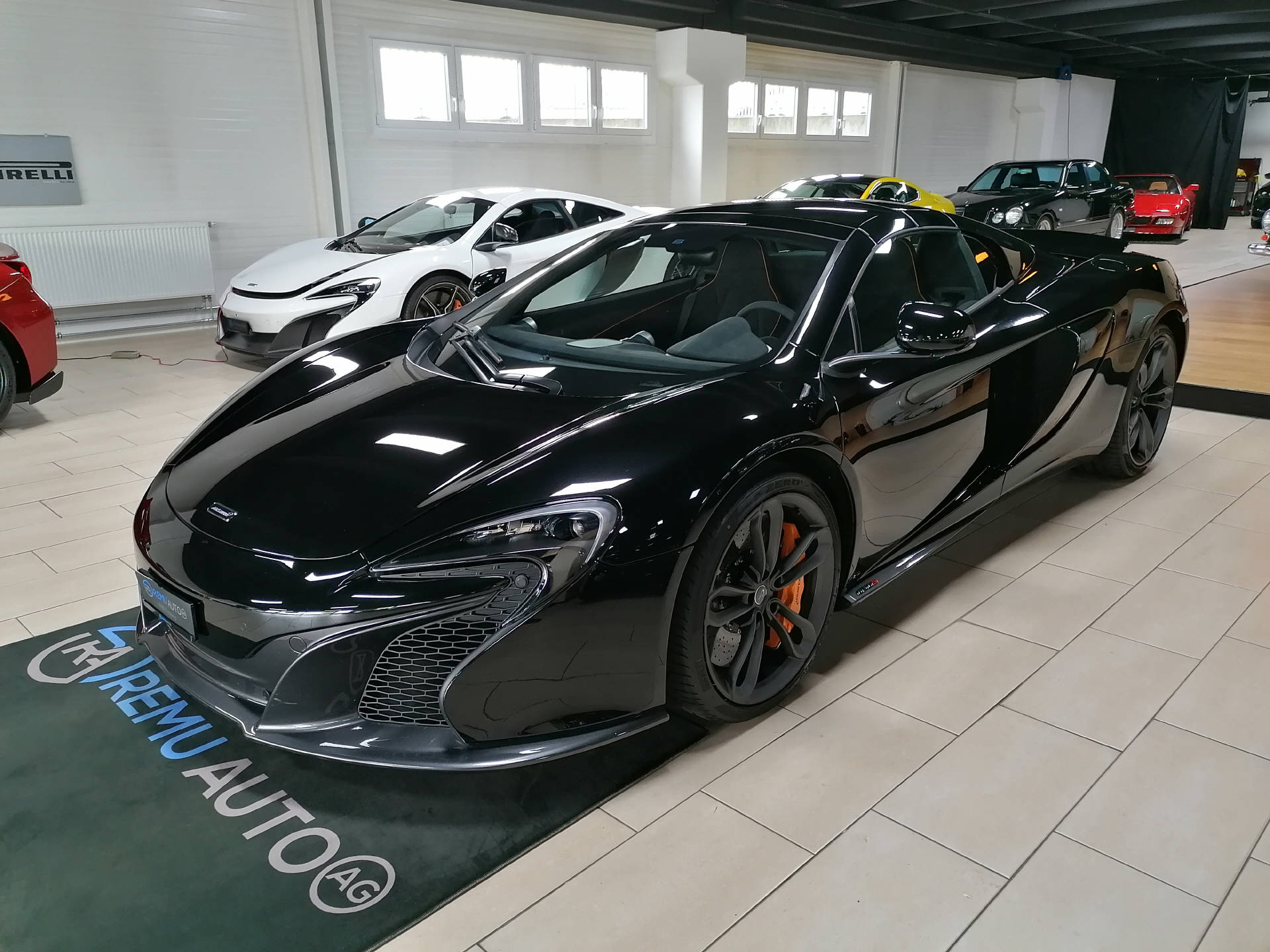 McLAREN 650S Spider 3.8 V8 SSG-image-15