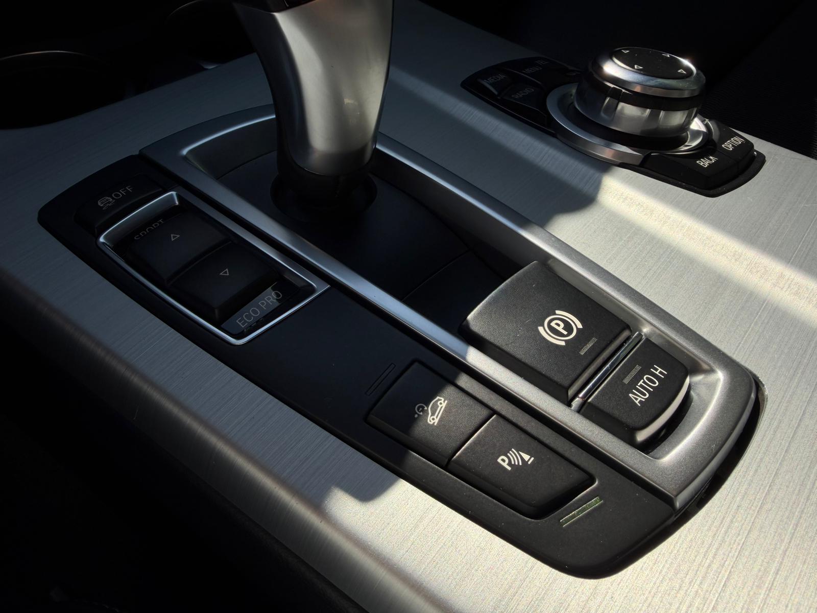 BMW X3 xDrive 20d Steptronic M Sport-image-21