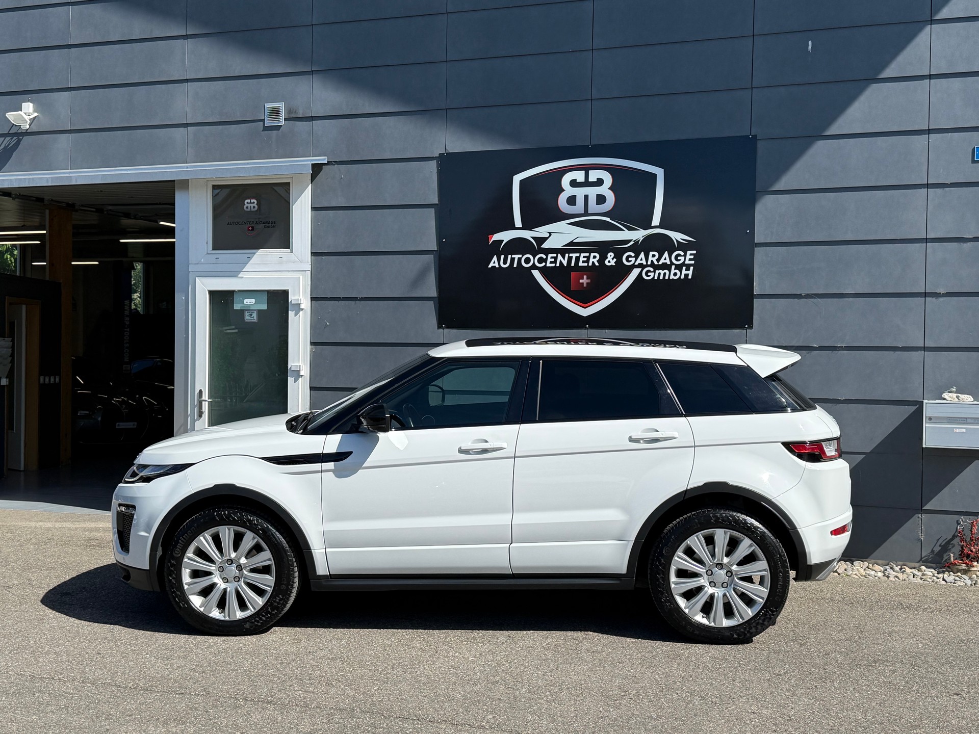 LAND ROVER Range Rover Evoque 2.0 TD4 HSE Dynamic AT9 ** MFK 11.05.2026**-image-4