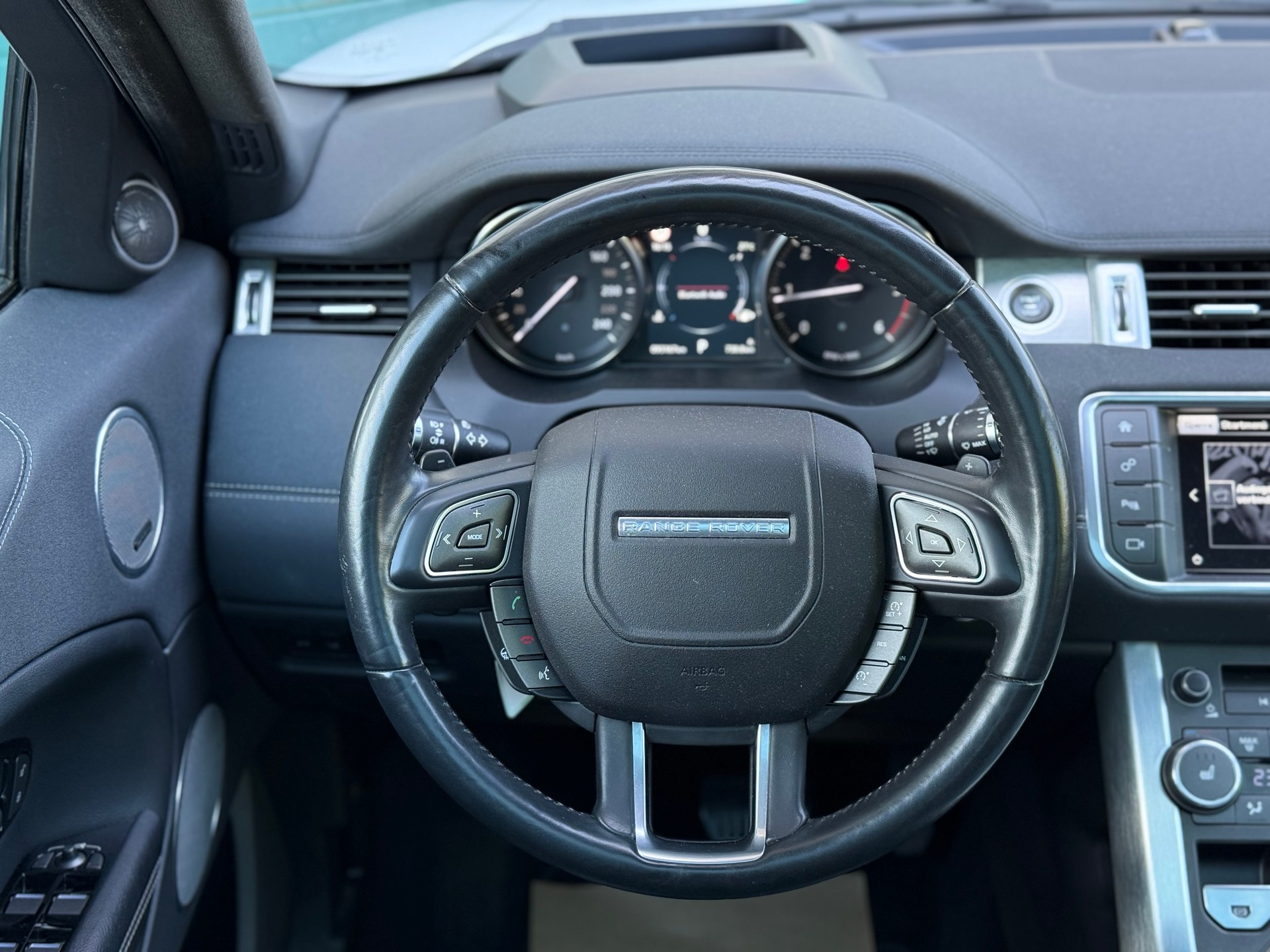 LAND ROVER Range Rover Evoque 2.0 TD4 HSE Dynamic AT9 ** MFK 11.05.2026**-image-15