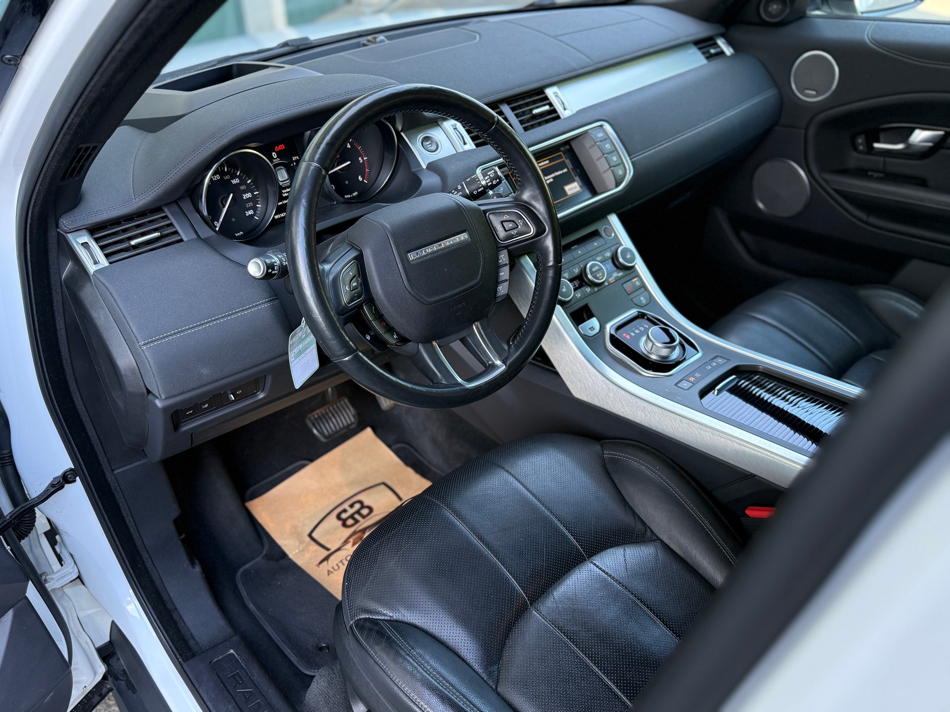 LAND ROVER Range Rover Evoque 2.0 TD4 HSE Dynamic AT9 ** MFK 11.05.2026**-image-11