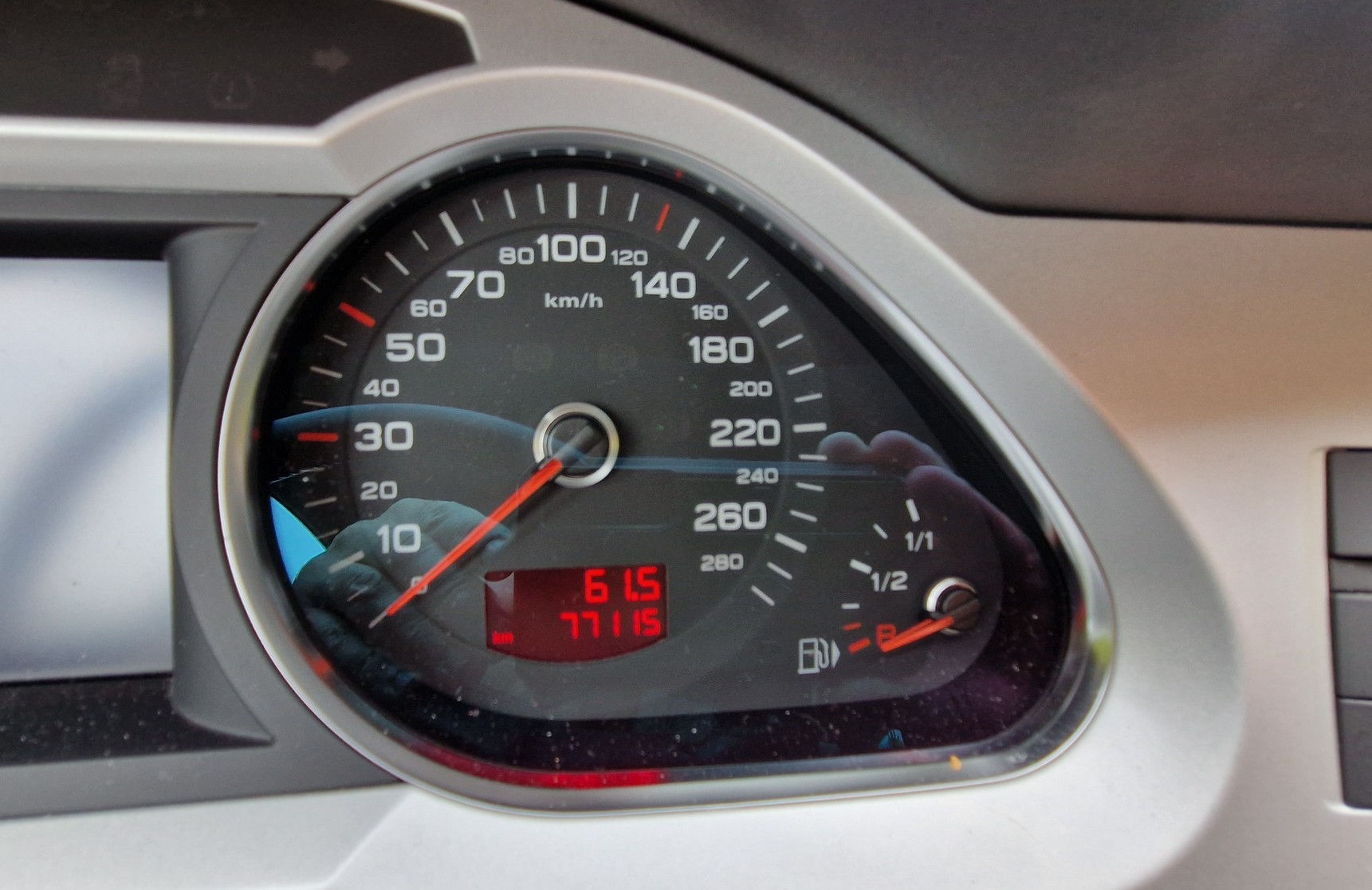 AUDI A6 Avant 2.0 TFSI-image-5