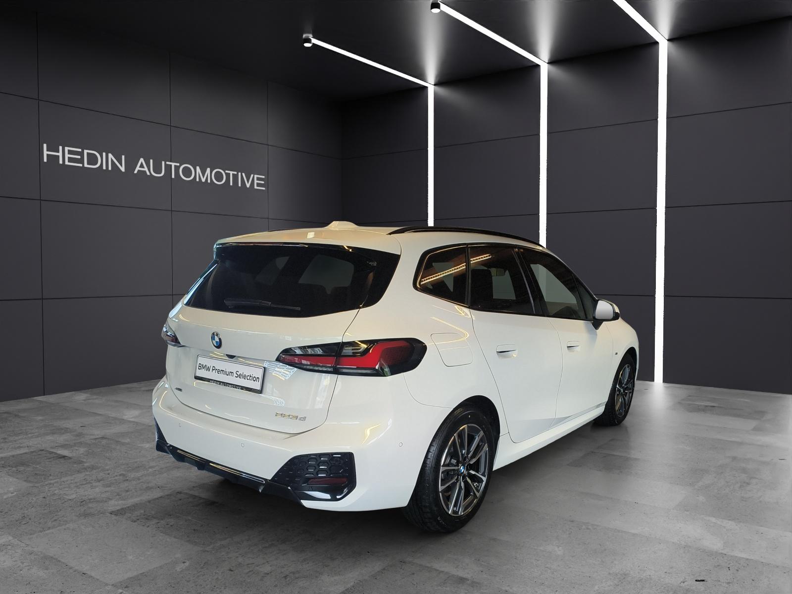 BMW 223d xDrive SDKG Active Tourer-image-4