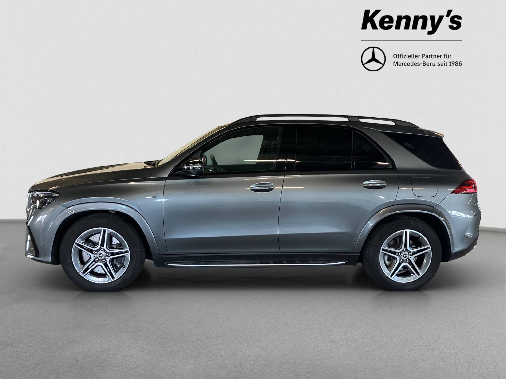 MERCEDES-BENZ GLE 350 de AMG Line 4MATIC-showroom-element-3