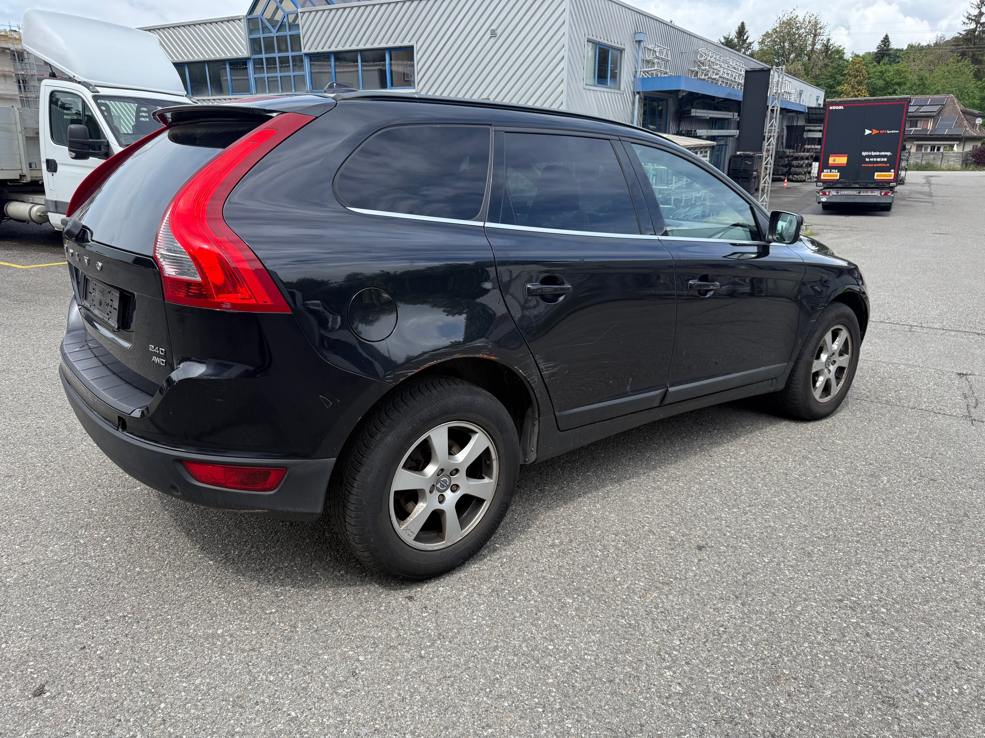 VOLVO XC60 2.4D AWD Geartronic-image-3