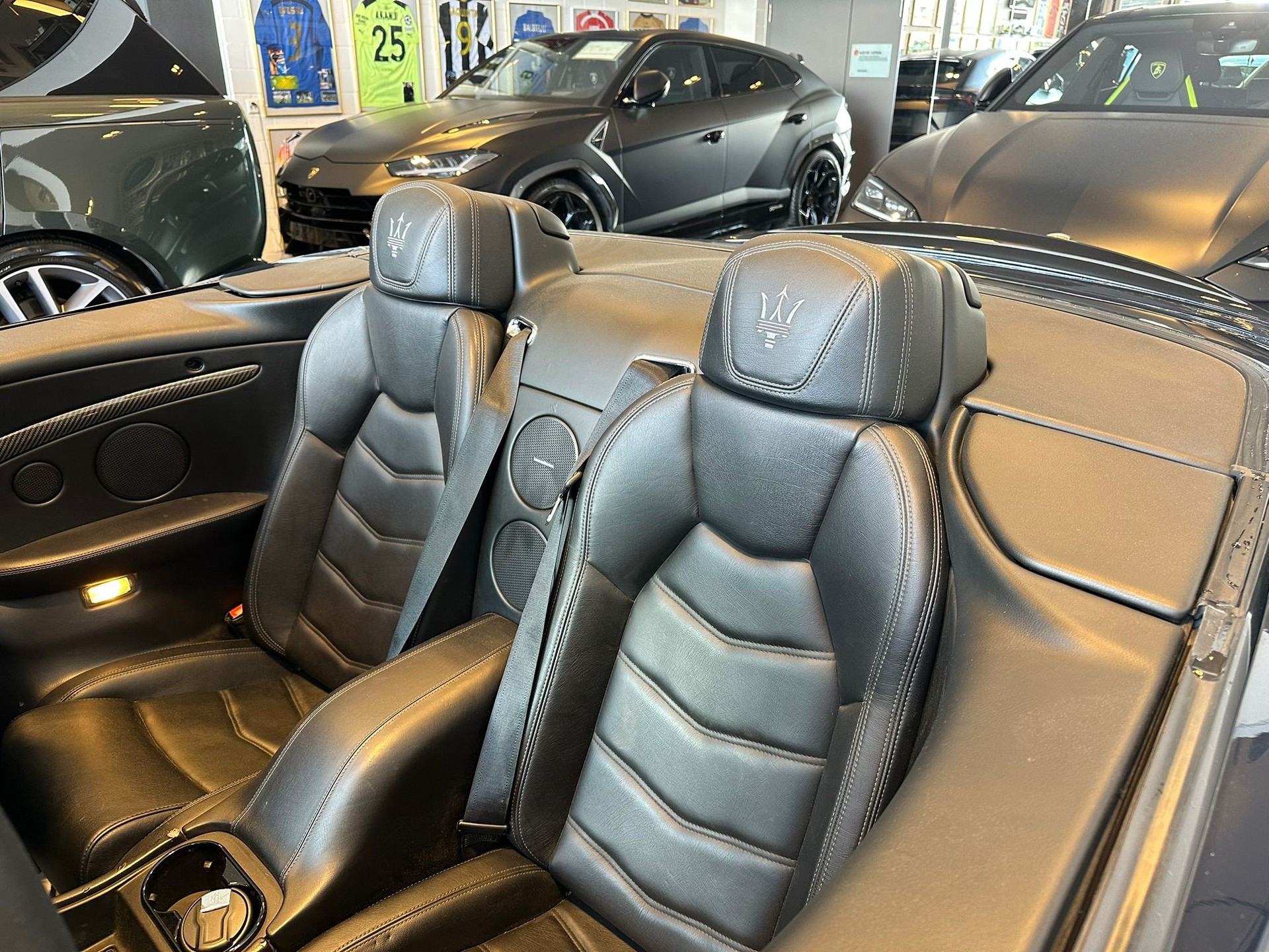 MASERATI GranCabrio Sport Automatica-image-8