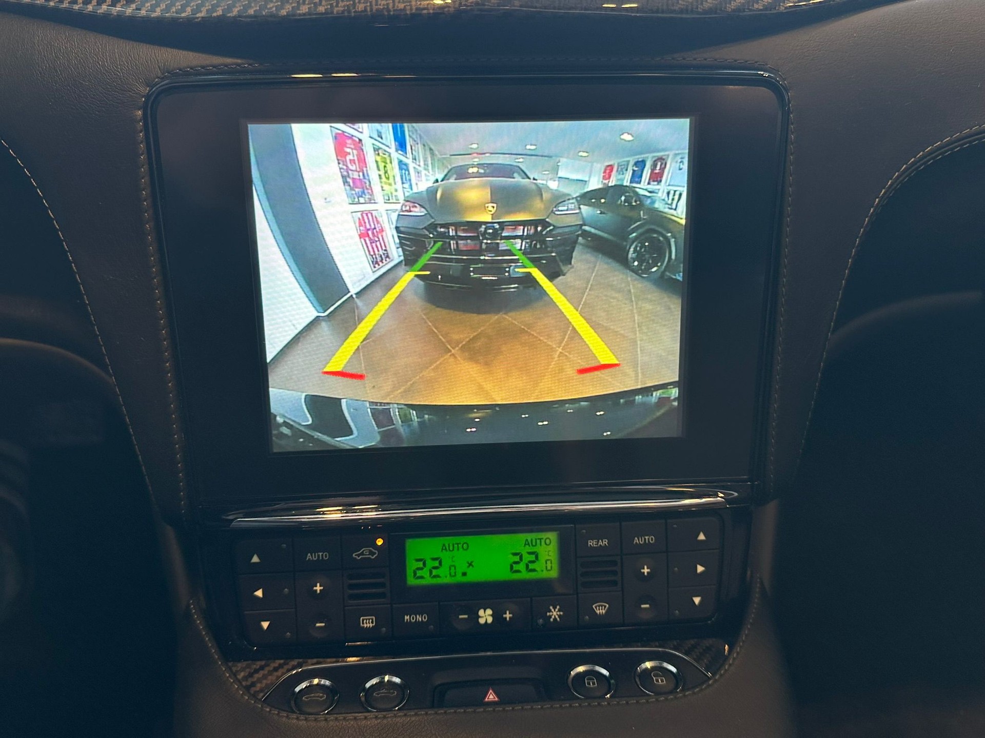 MASERATI GranCabrio Sport Automatica-image-12