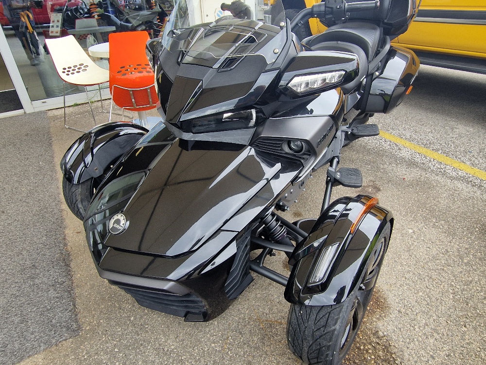 CAN-AM Spyder F3-LTD SE6-image-5