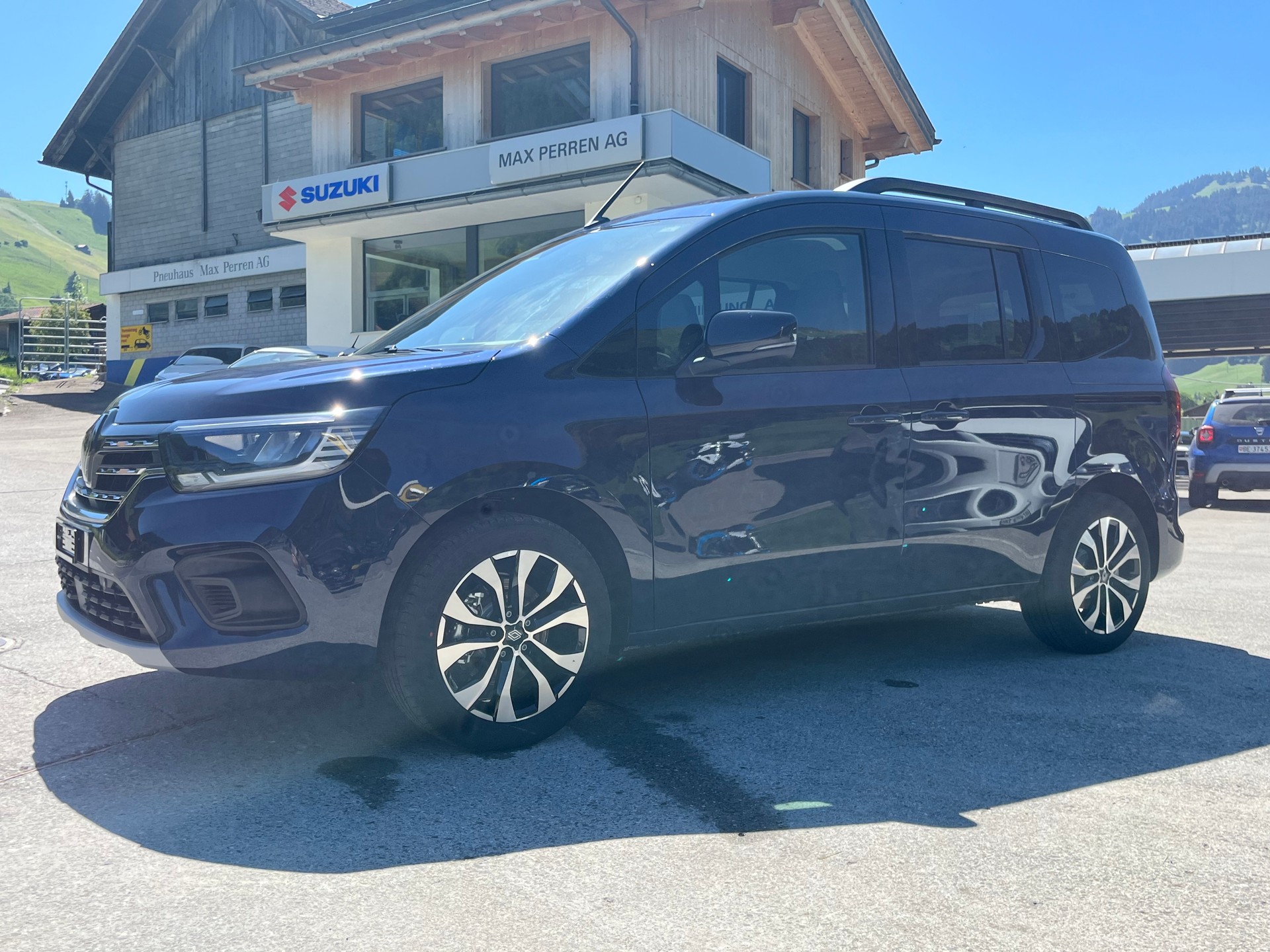 RENAULT Kangoo 1.3 TCe 130 PF Techno-image-2