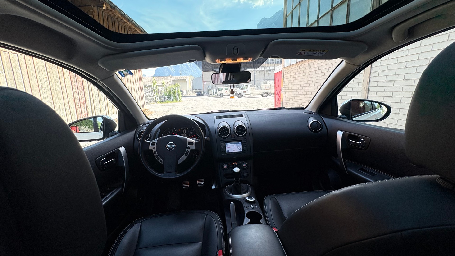 NISSAN Qashqai 2.0 4WD tekna-image-8