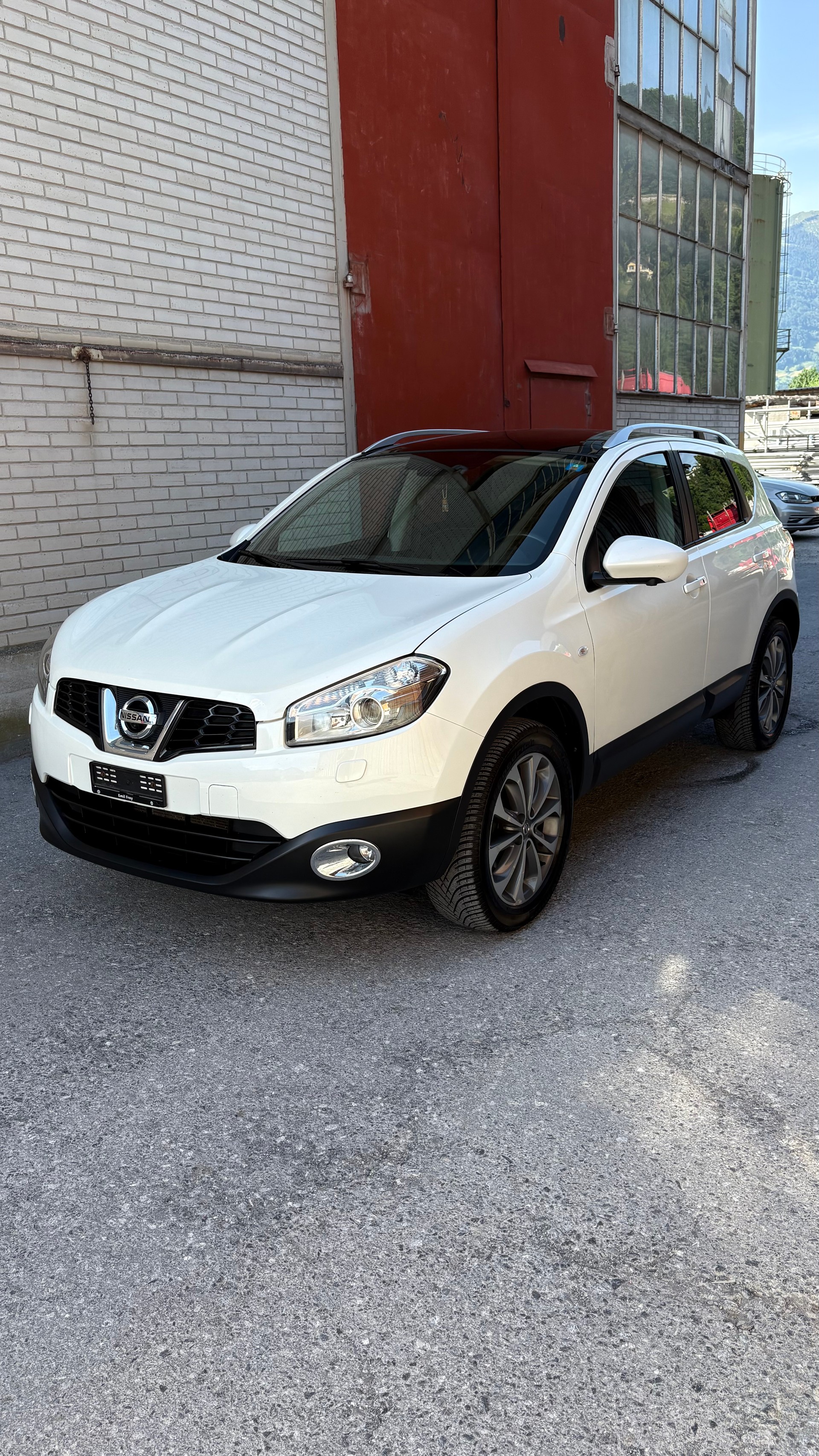 NISSAN Qashqai 2.0 4WD tekna