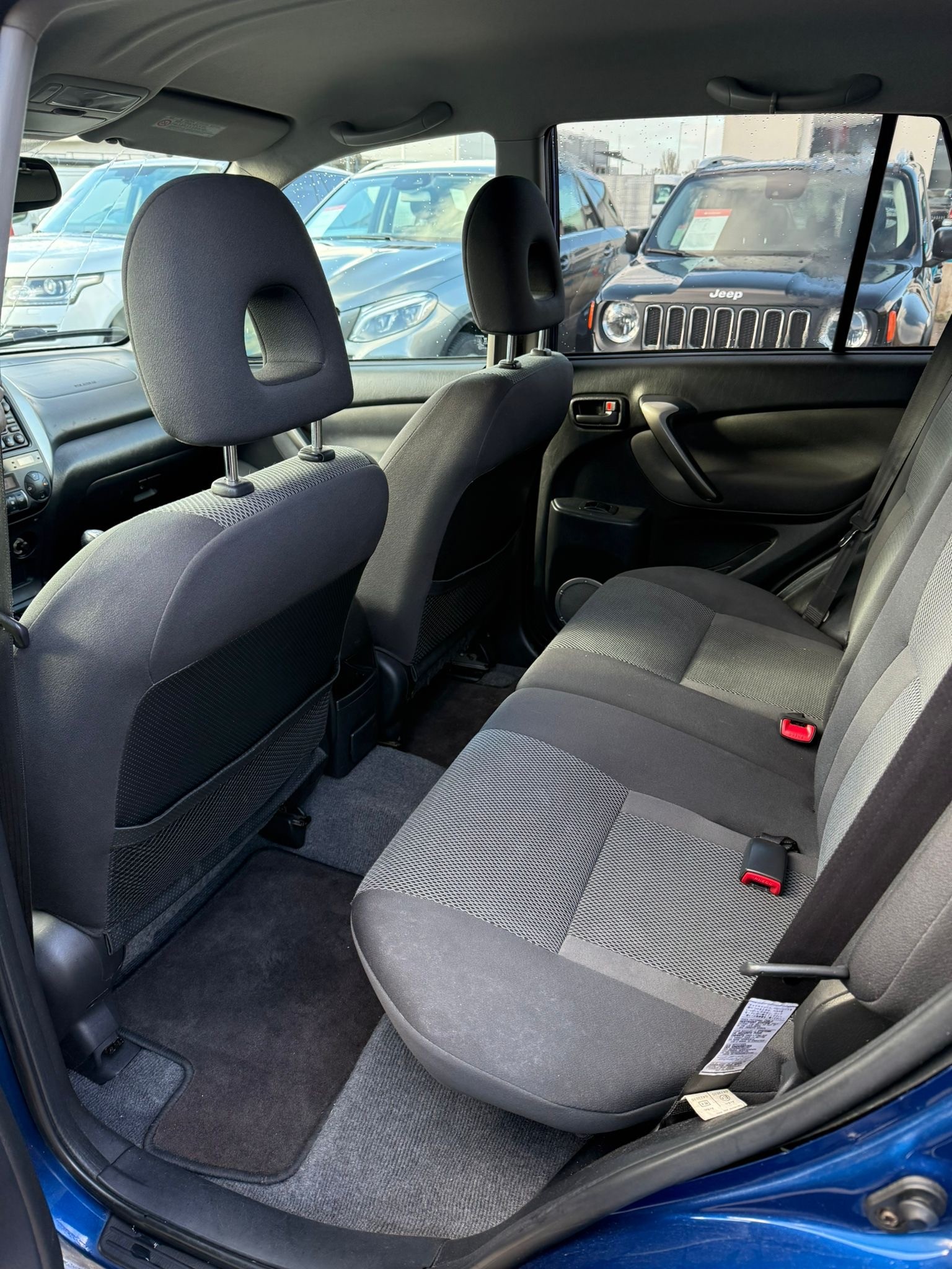 TOYOTA RAV-4 2.0 16V Linea Terra-image-23