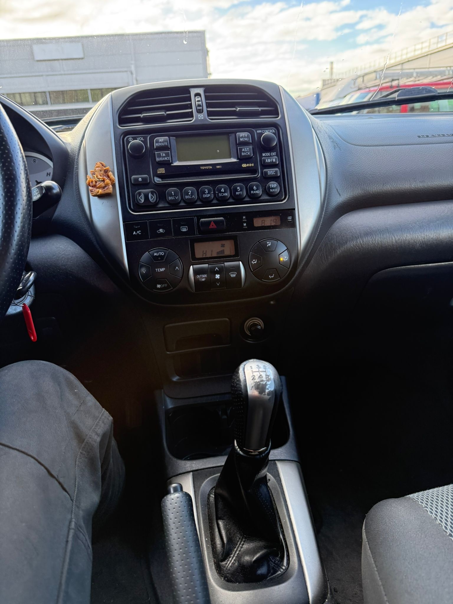 TOYOTA RAV-4 2.0 16V Linea Terra-image-10
