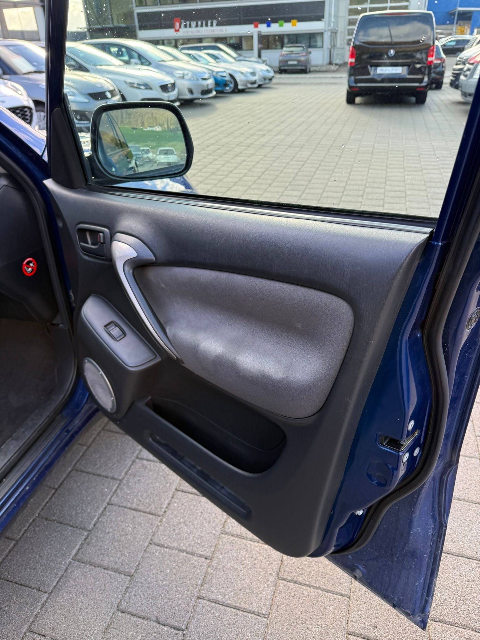 TOYOTA RAV-4 2.0 16V Linea Terra-image-14
