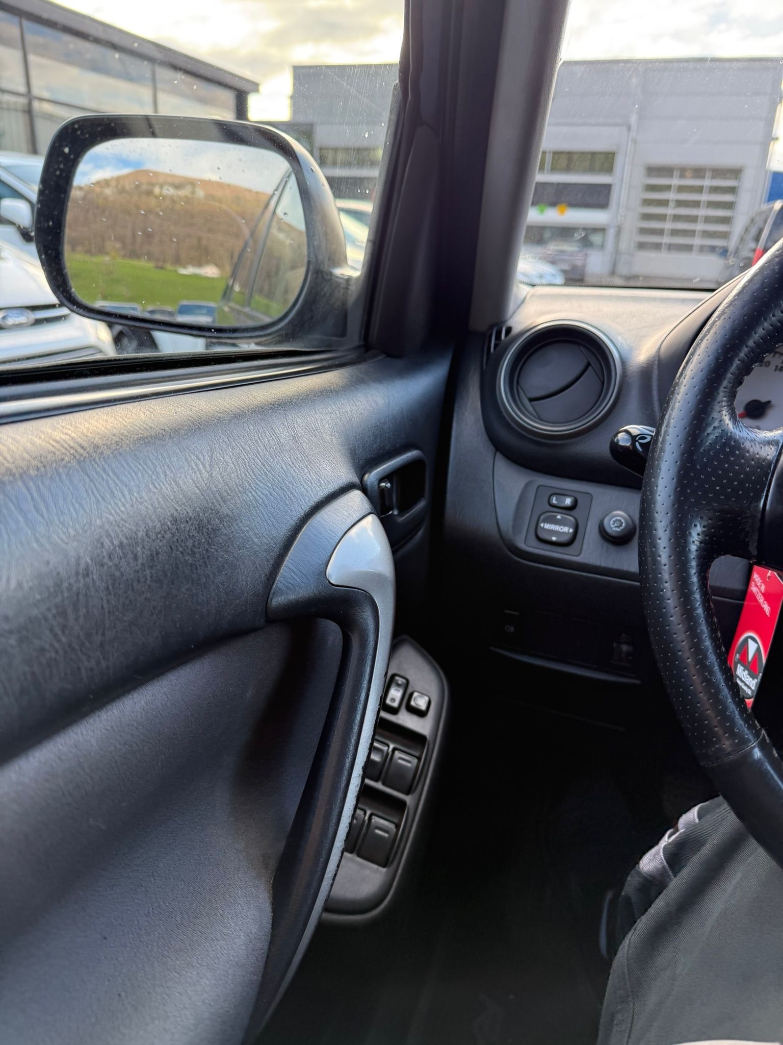 TOYOTA RAV-4 2.0 16V Linea Terra-image-19
