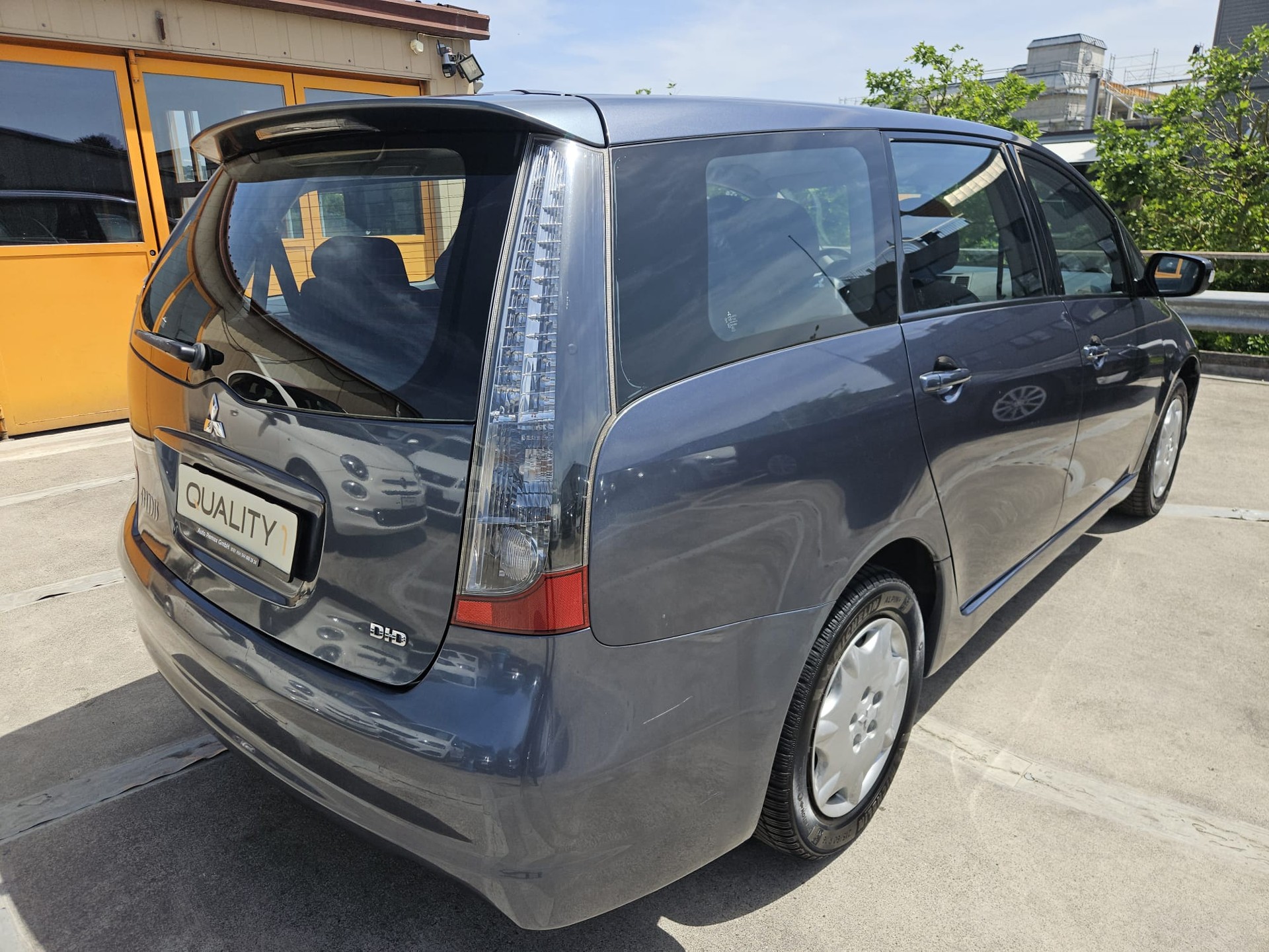 MITSUBISHI Grandis 2.0 16V DID Celebration 30-image-3
