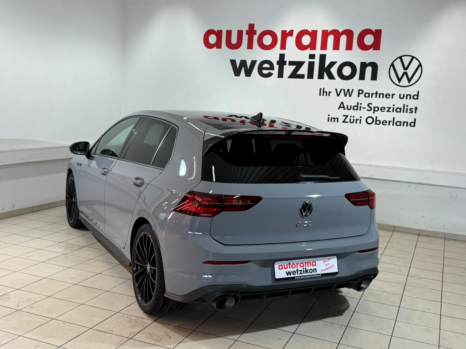 VW Golf 2.0 TSI GTI Clubsport 45 DSG-showroom-element-3